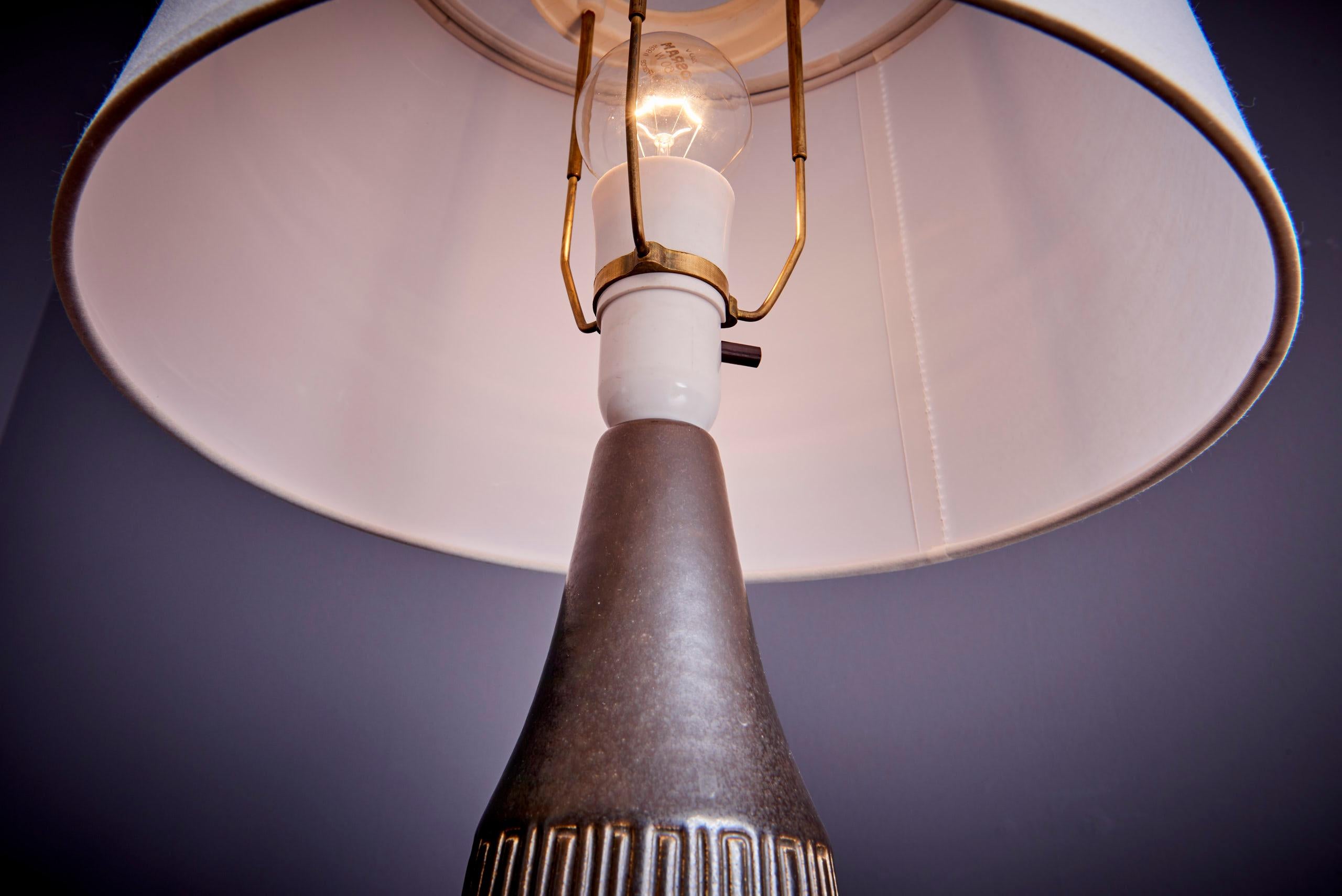 Ceramic Table Lamp by Michael Andersen, Denmark - 1960s. The diameter given applies to the base of the lamp. 