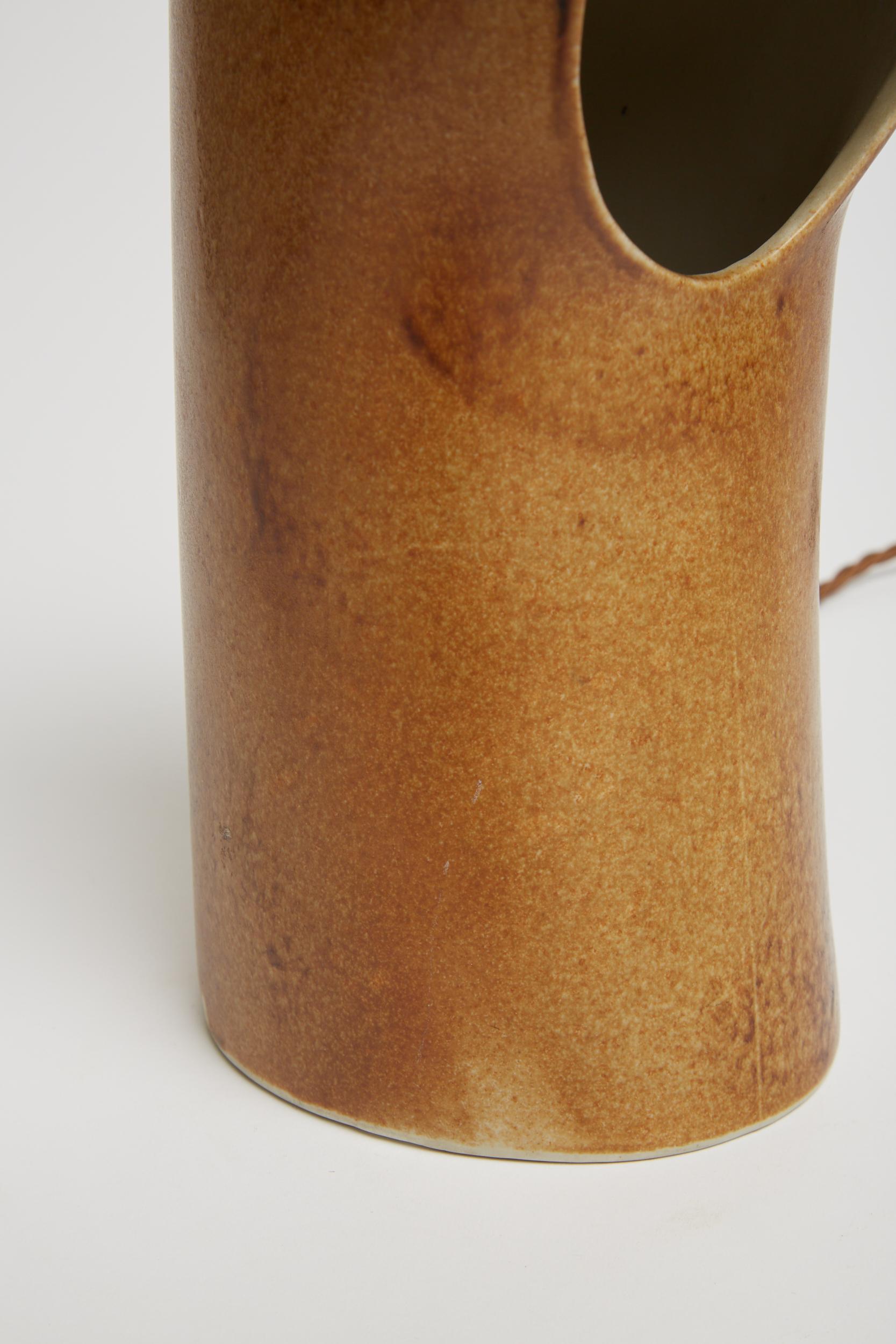 Lampe de table en céramique de Pierre Lbe 2
