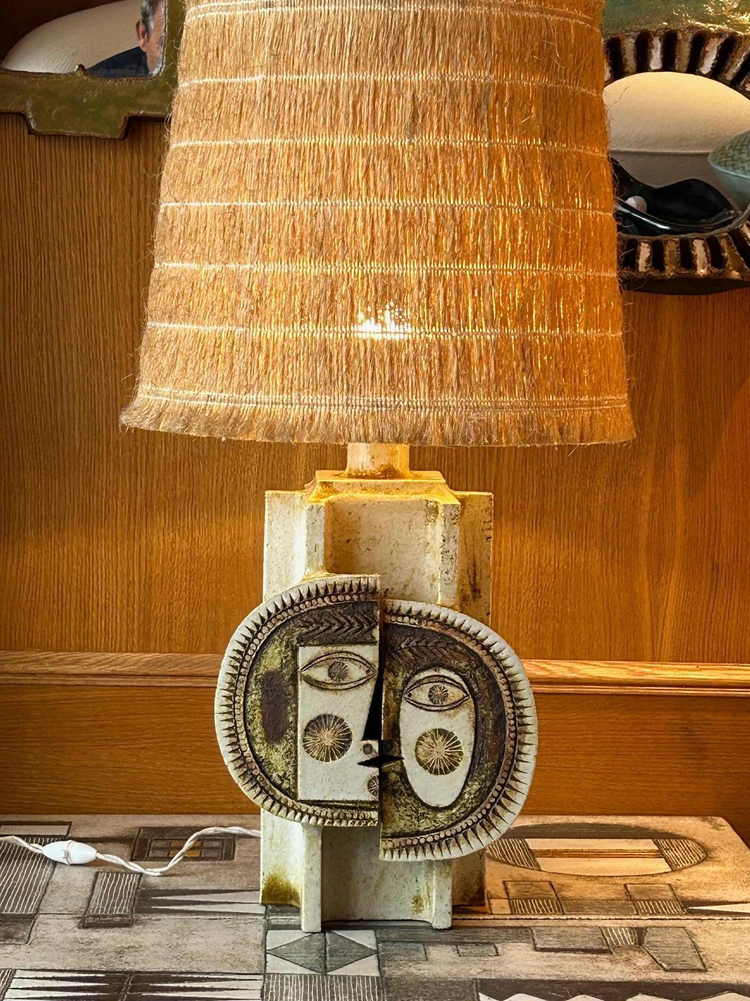 Lampe de table Roger Capron et Jean Derval, France, années 1960 en vente 4