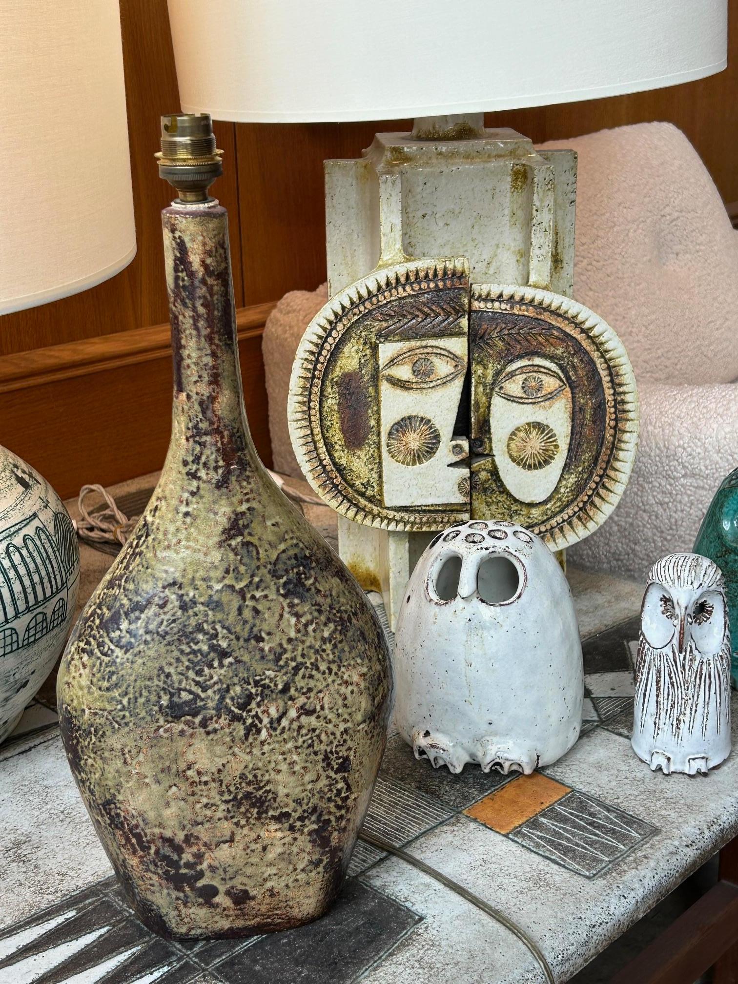 Ceramic table lamp by Roger Capron and Jean Derval, France, 1960's In Good Condition For Sale In Paris, FR