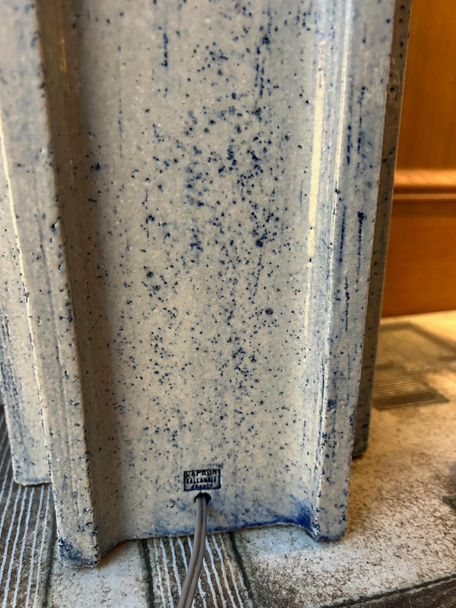 Lámpara de sobremesa de cerámica de Roger Capron y Jean Derval, Francia, años 60 en venta 1