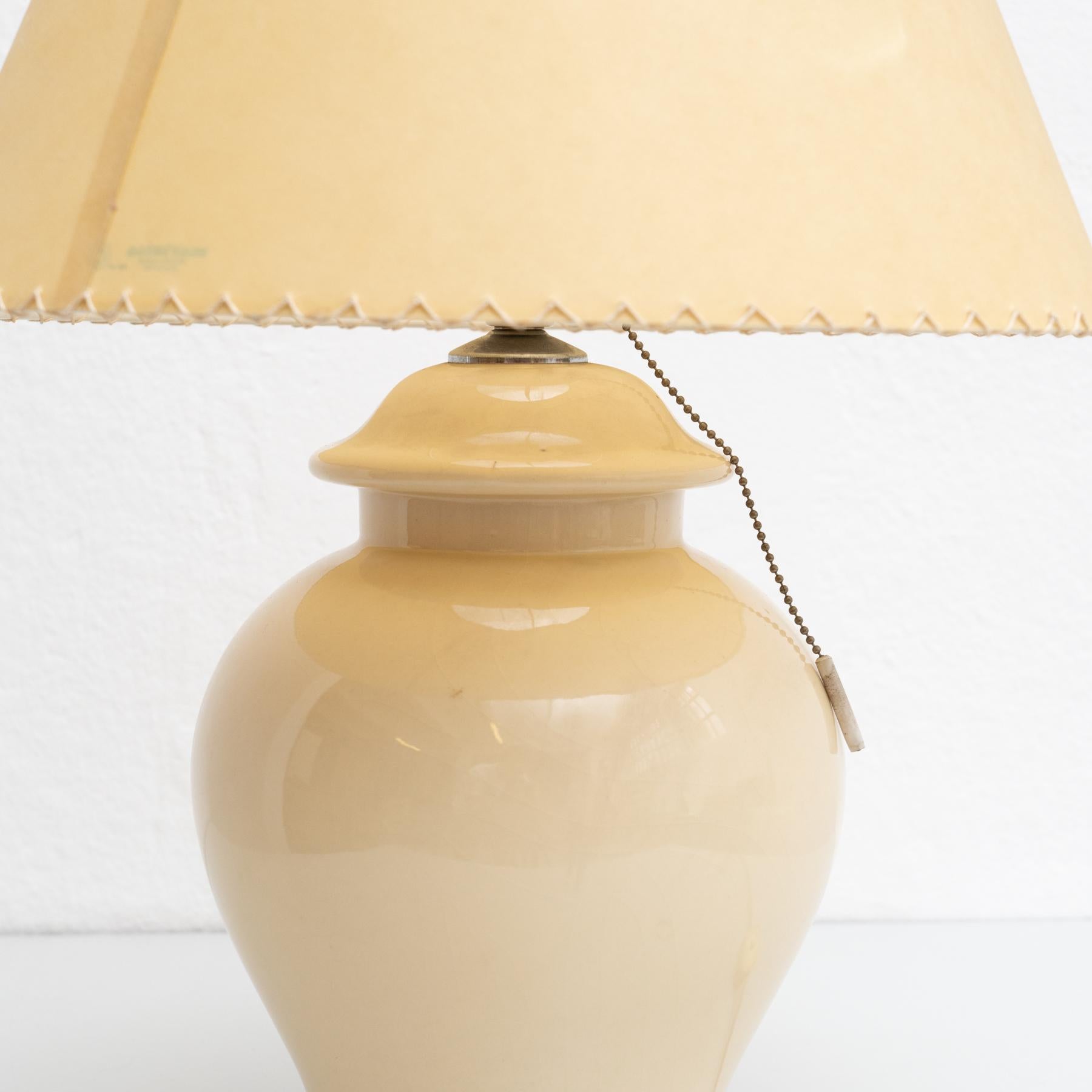 Ceramic Mid Century Modern Table Lamp, circa 1970 For Sale 3