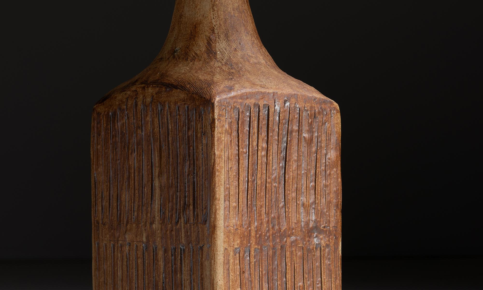 Ceramic Table Lamp, England circa 1950 1