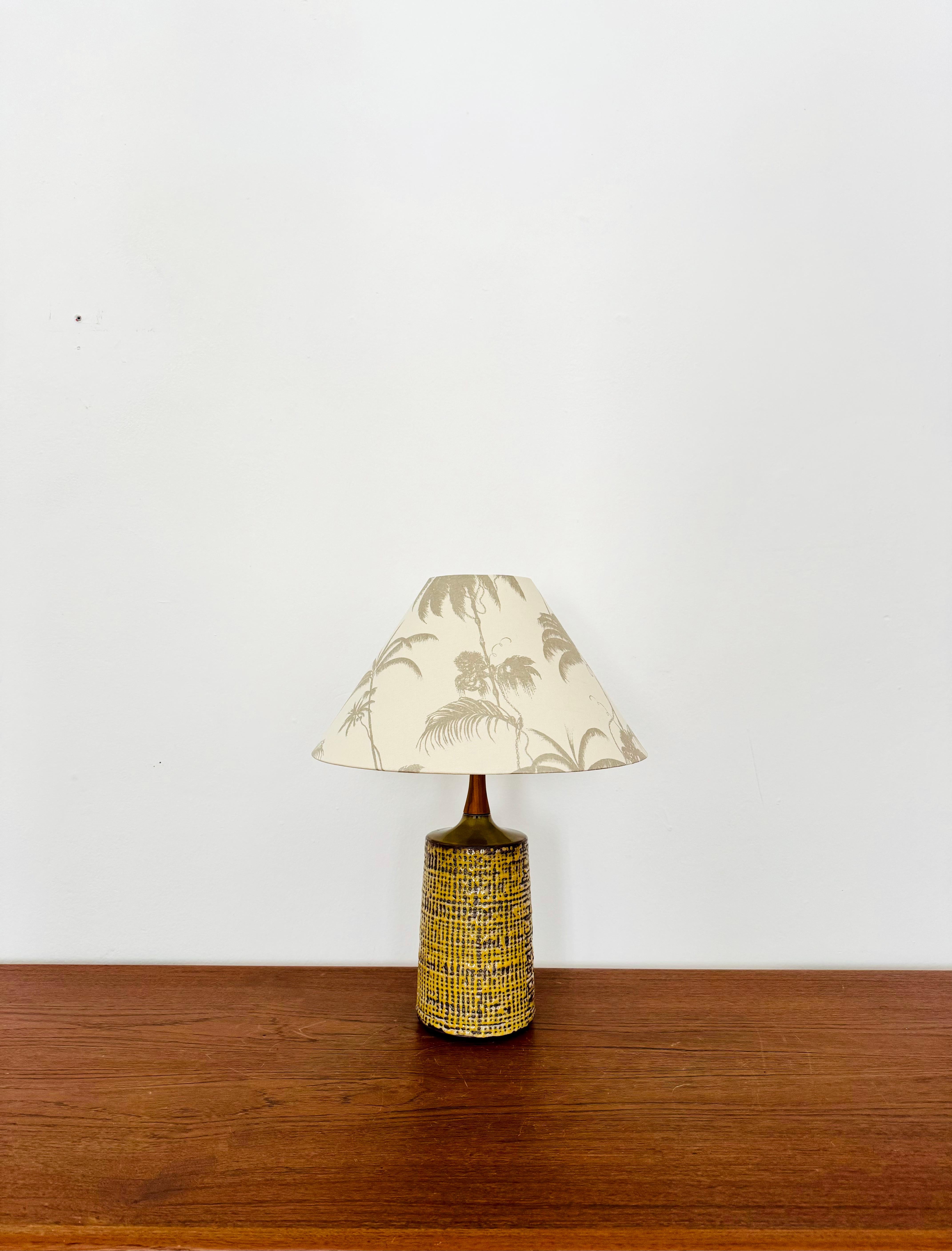 italien Lampe de table en céramique en vente