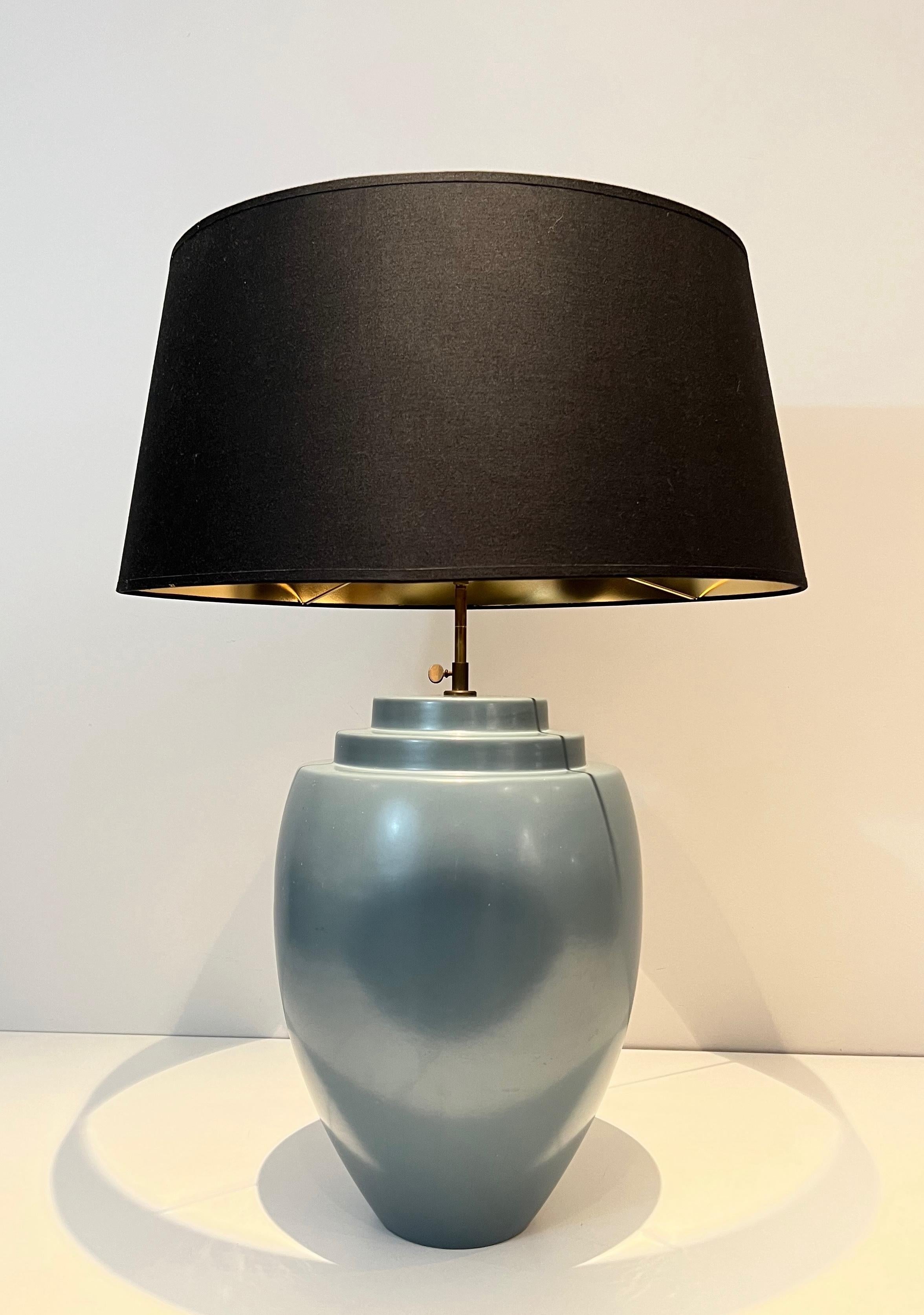 Lámpara de sobremesa de cerámica en color azul by Kosta en venta 4