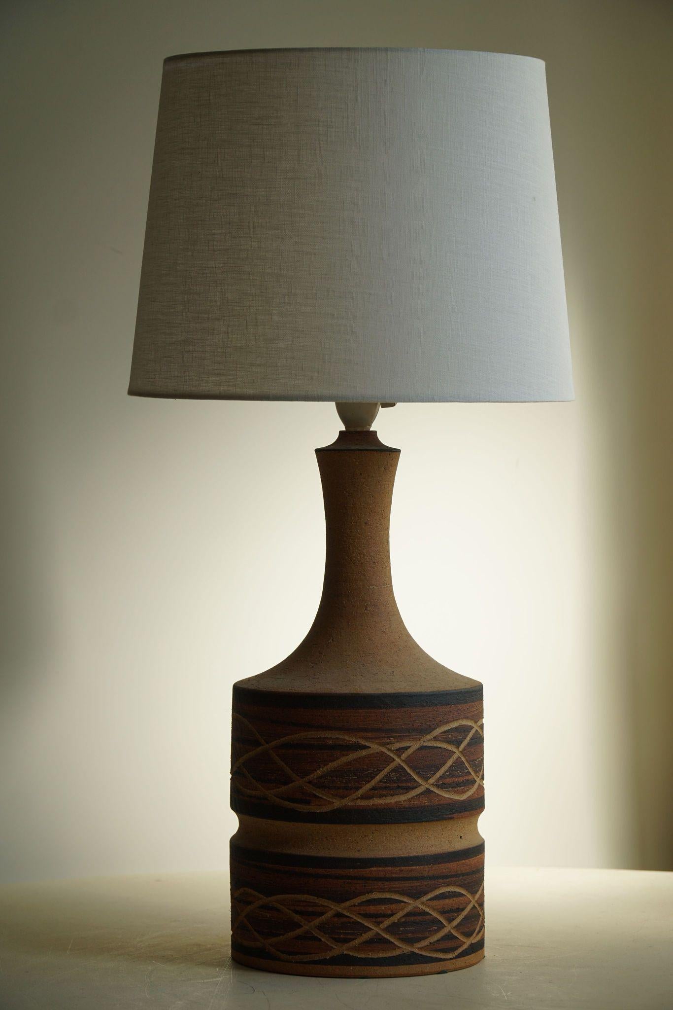 Brutalist Ceramic Table Lamp in Earthern Colors by Axella, Danish Modern, 1970s