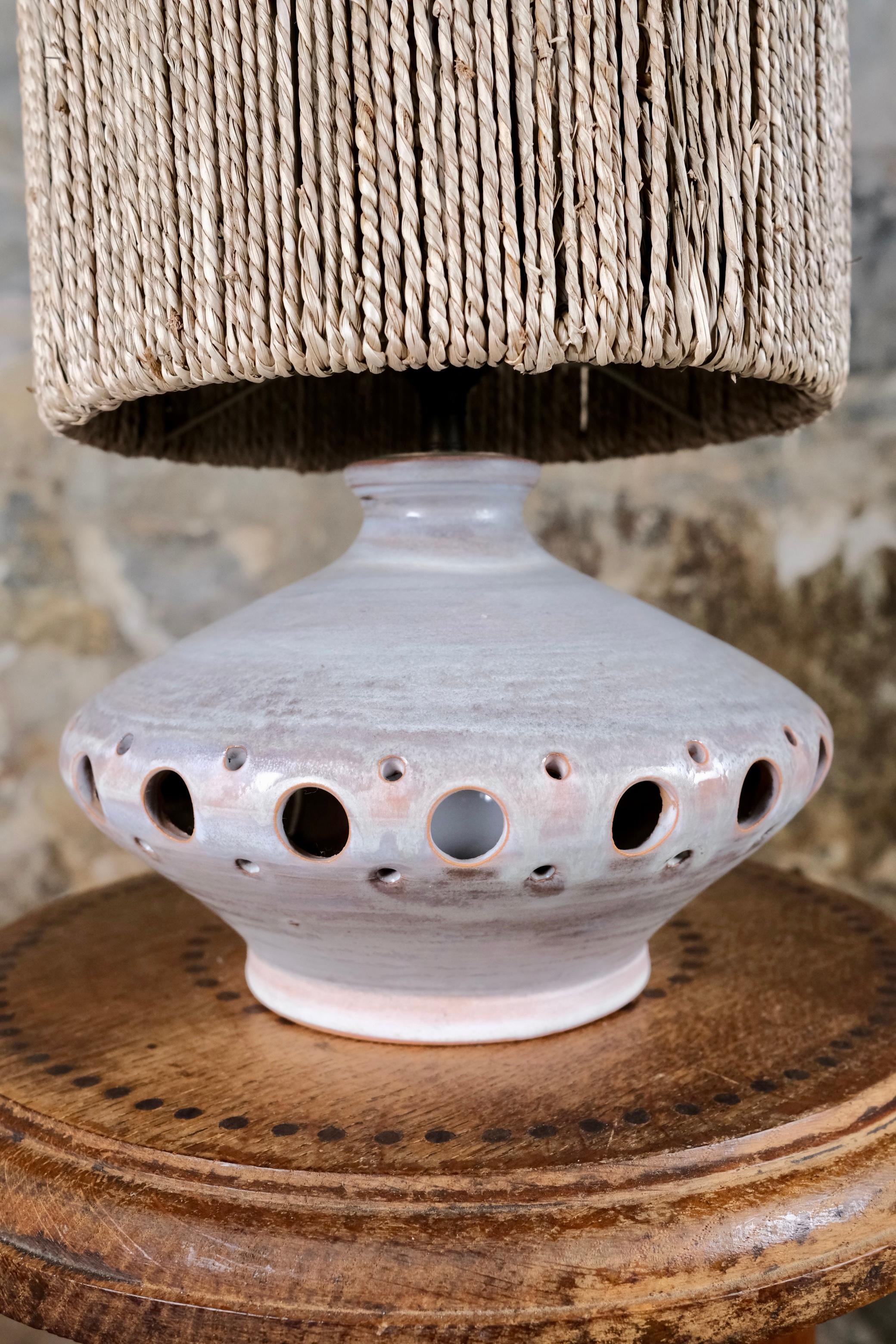 Ceramic table lamp in the style of Pelletier, France, 1970s Francés en venta