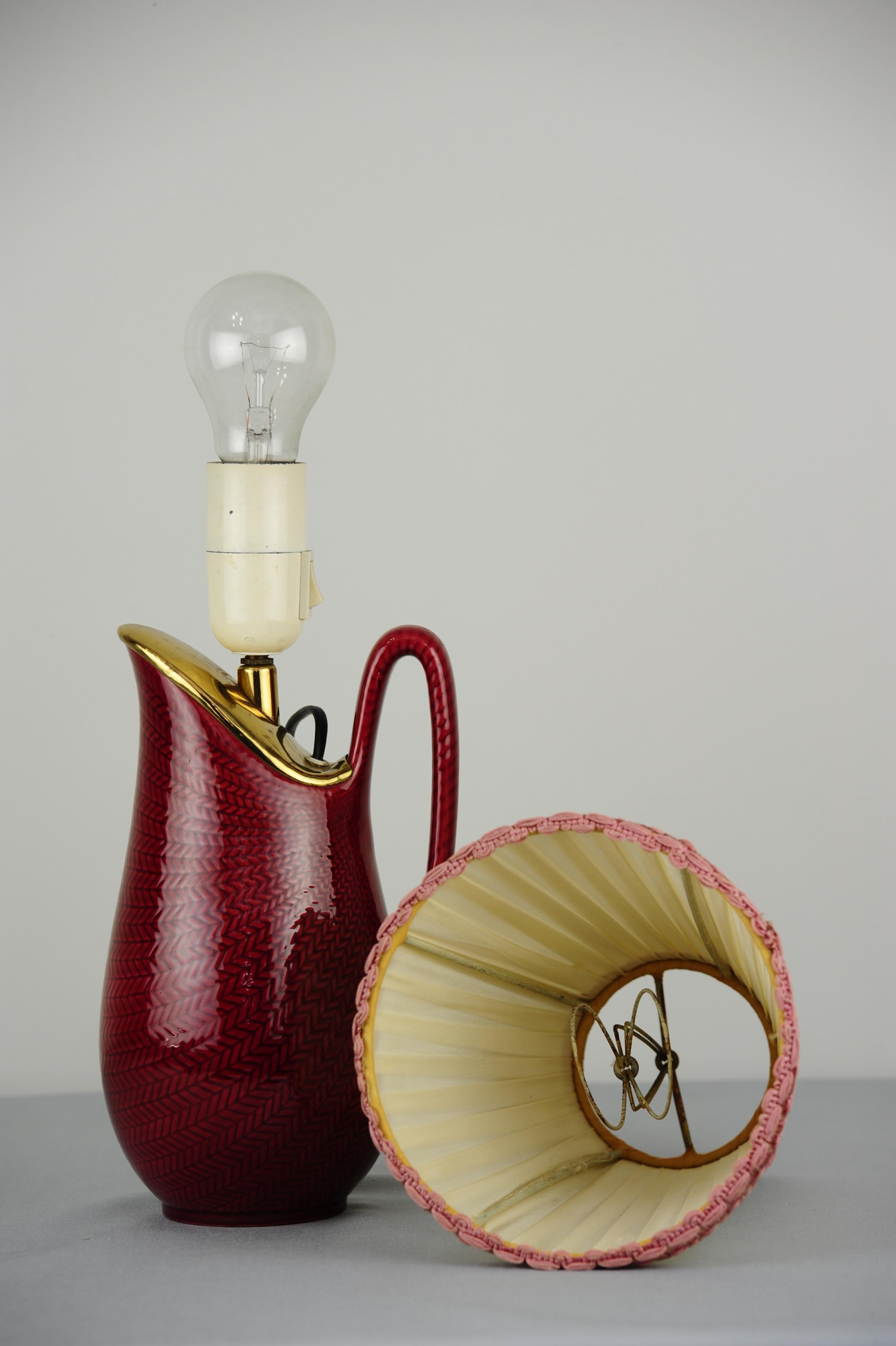 Keramik-Tischlampe, hergestellt in Schweden, um 1950 im Angebot 2