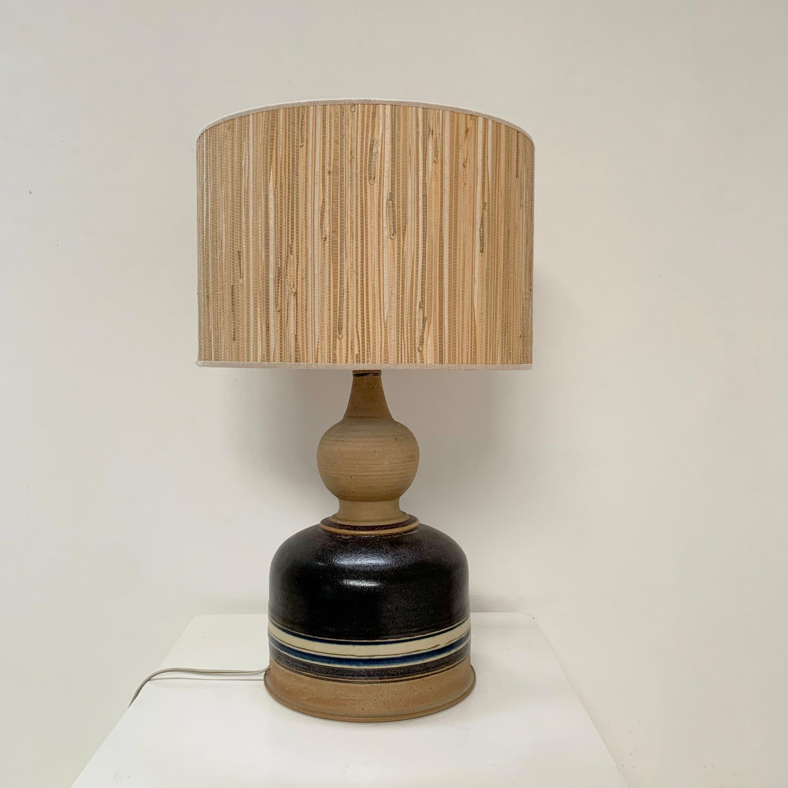 Ceramic Table Lamp Signed by E-K Heerwagen, 1974, Denmark. en venta 4