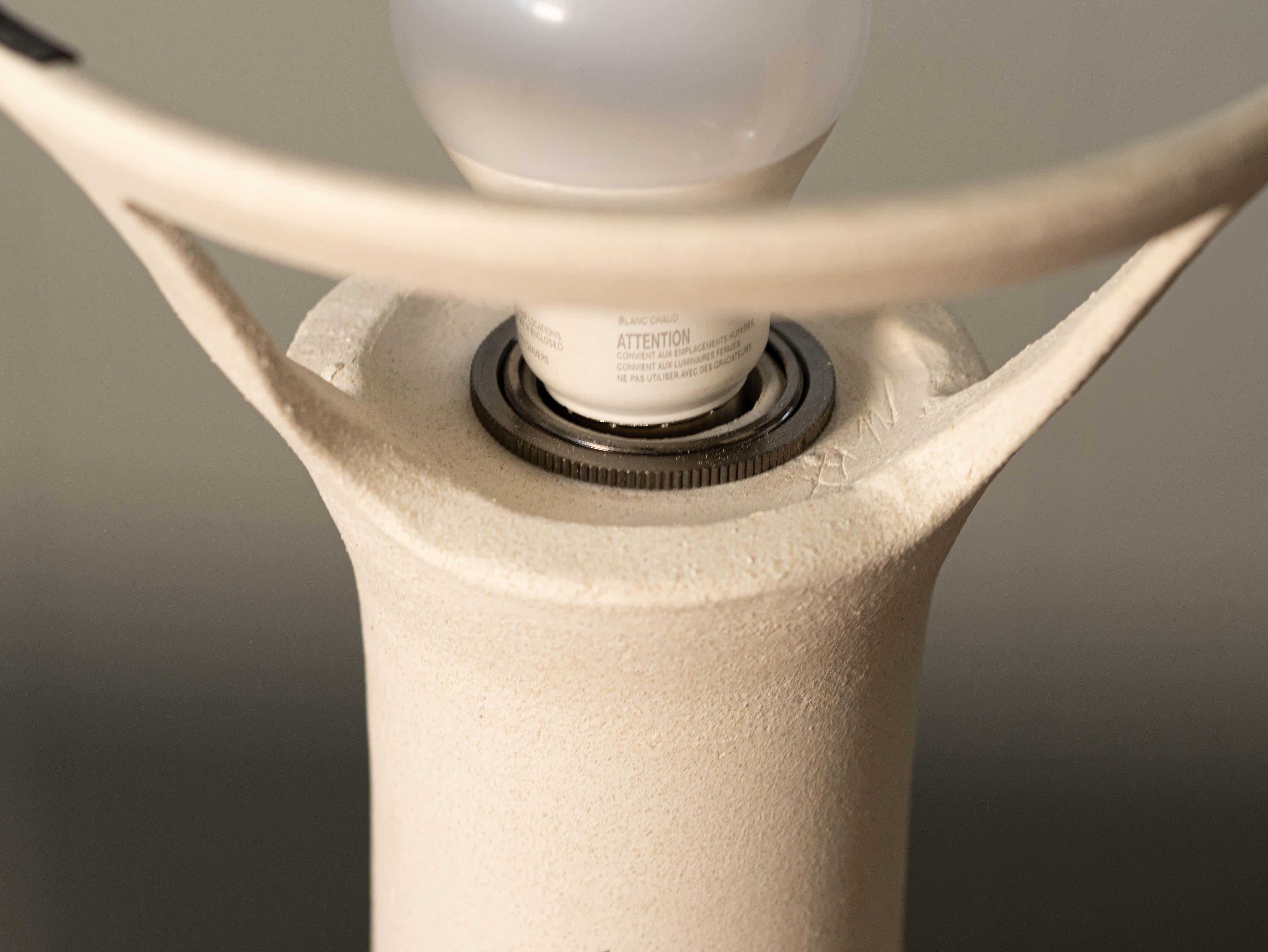 Keramische Tischlampe Quadratische Kuppel im Zustand „Neu“ im Angebot in Fullerton, CA