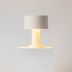 Lampada da tavolo in ceramica a cupola quadrata