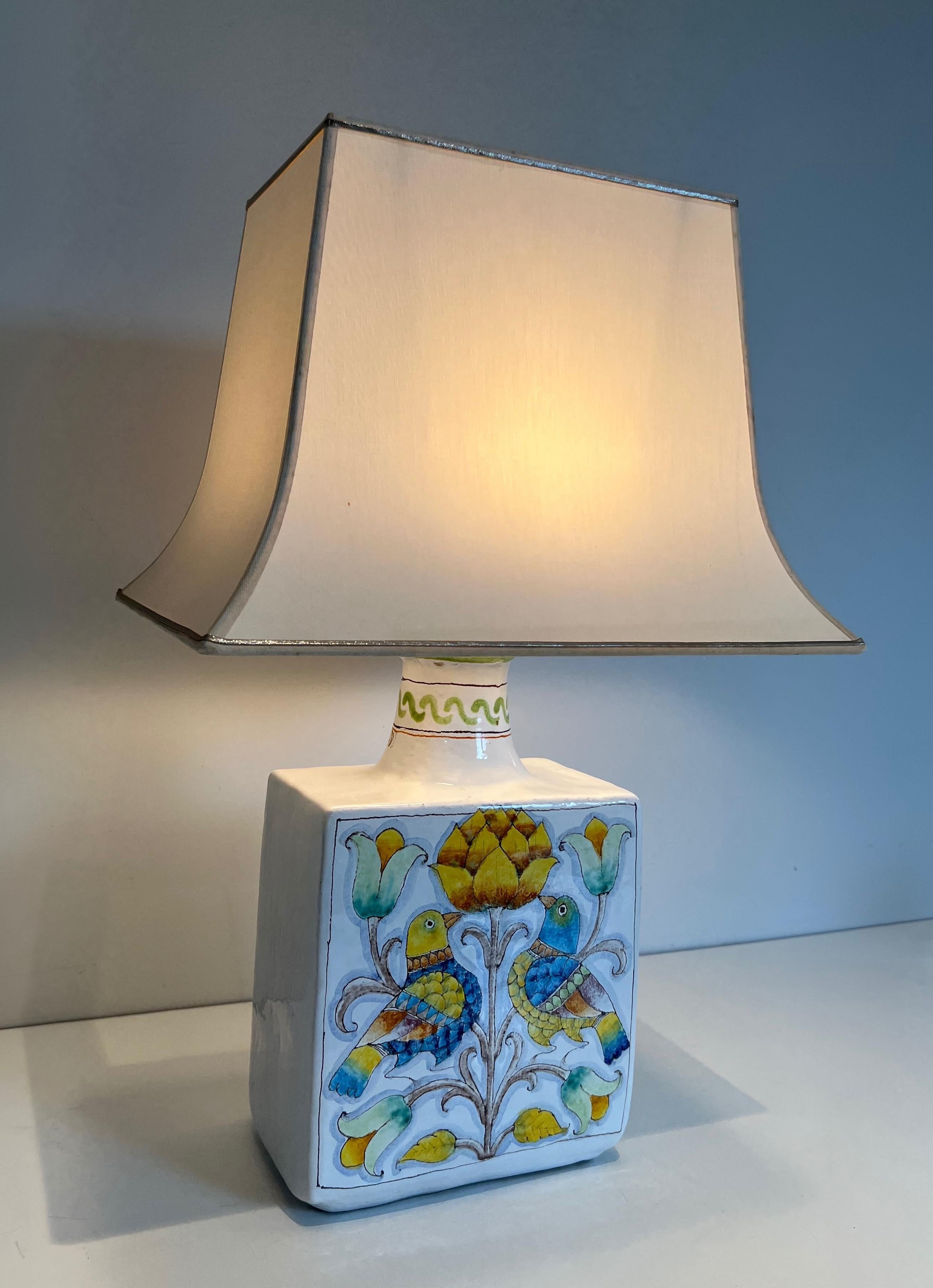 Ceramic Table Lamp with Birds and Flowers Decors For Sale 6