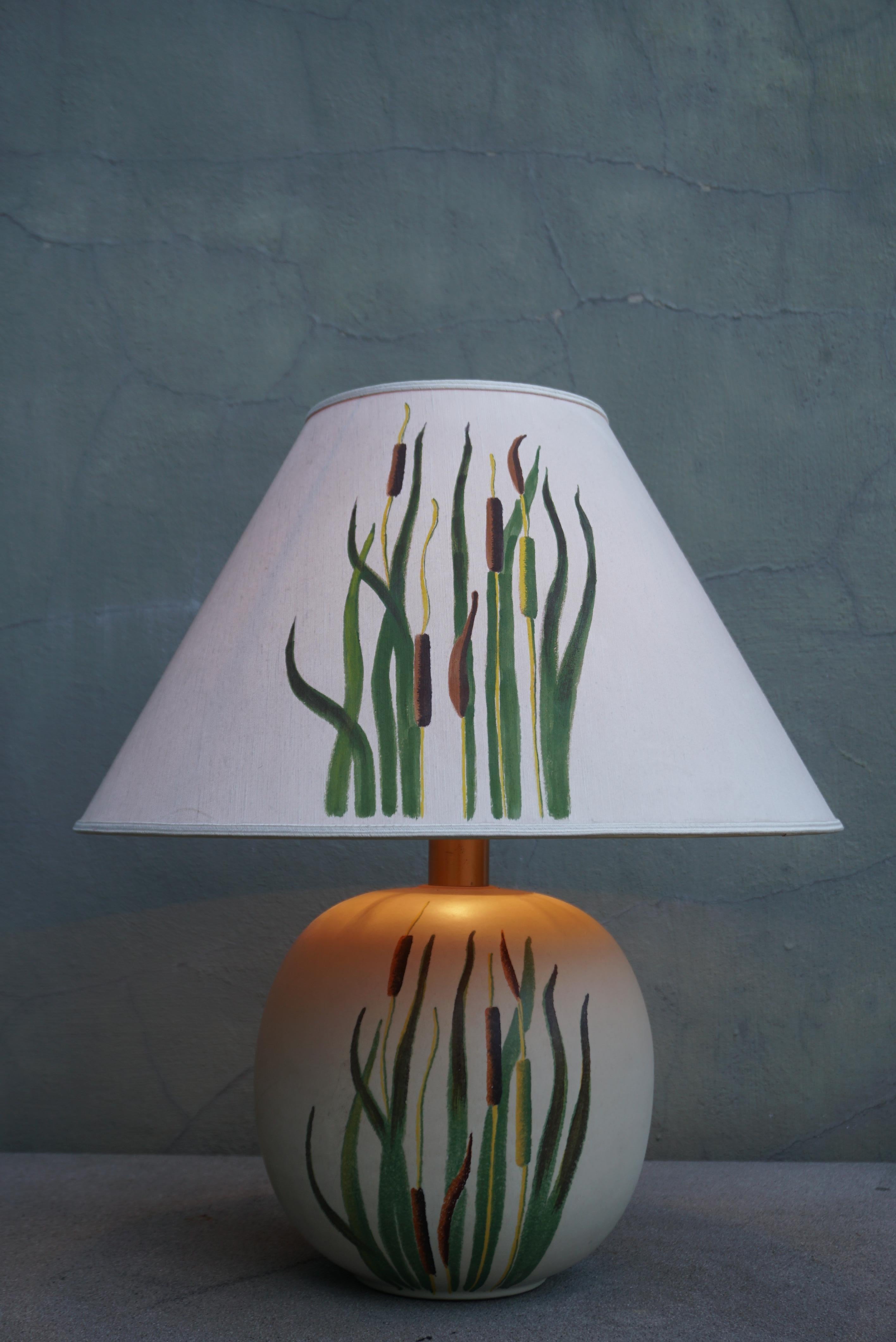 Hollywood Regency Ceramic Table Lamp with Botanical Representation of Cattails Grass For Sale