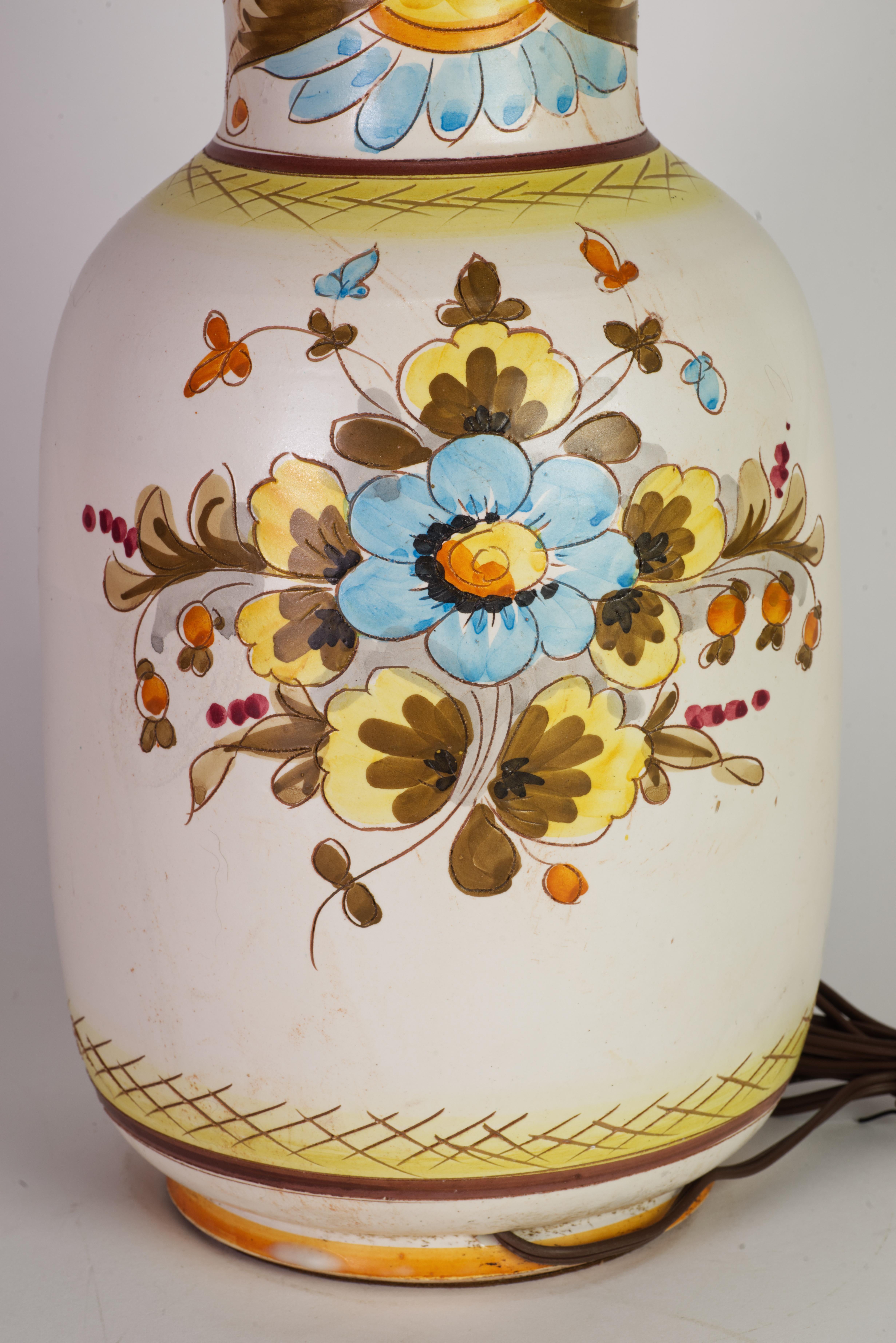 Ceramic Table Lamp with Country Style Floral Decor White Blue Orange, 1970s-1980 For Sale 2