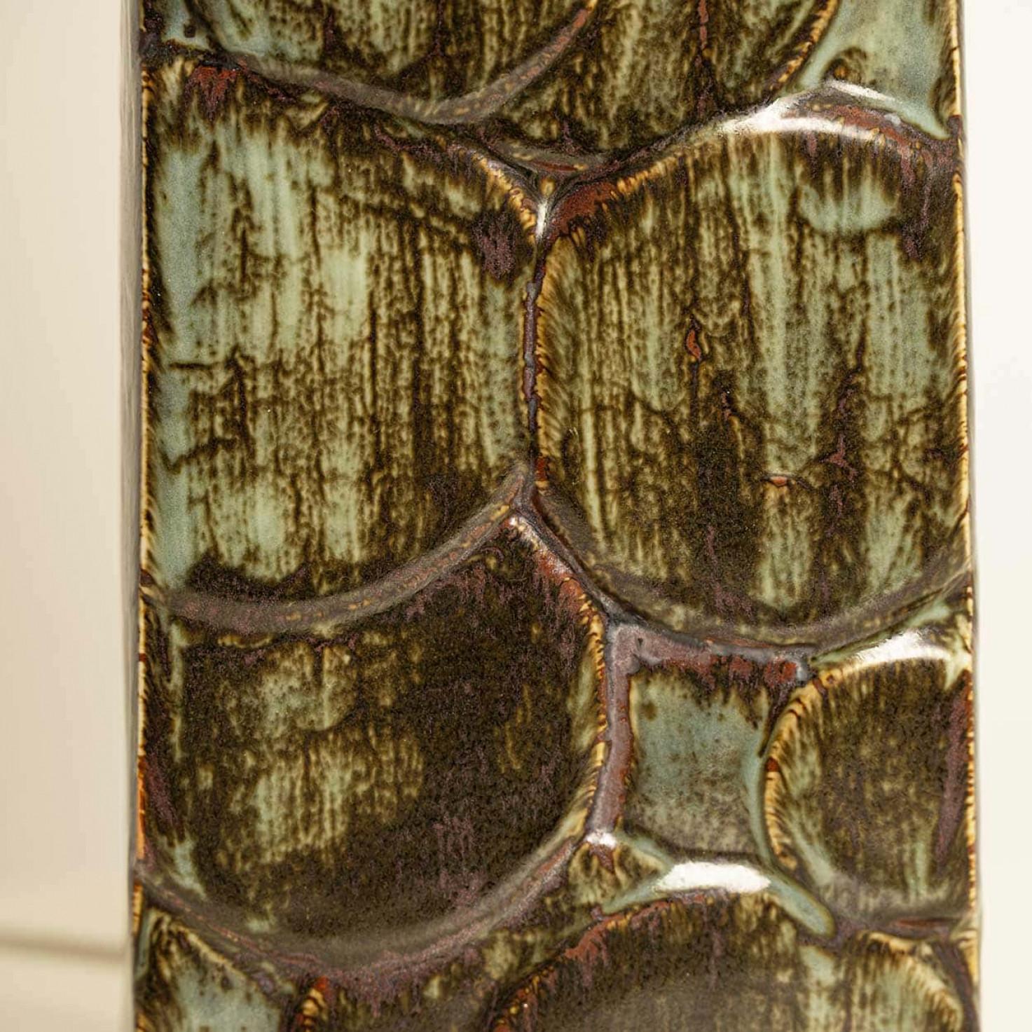 Ceramic Table Lamp with Custom Made Silk Lampshade René Houben, Denmark 1970s (Moderne der Mitte des Jahrhunderts) im Angebot
