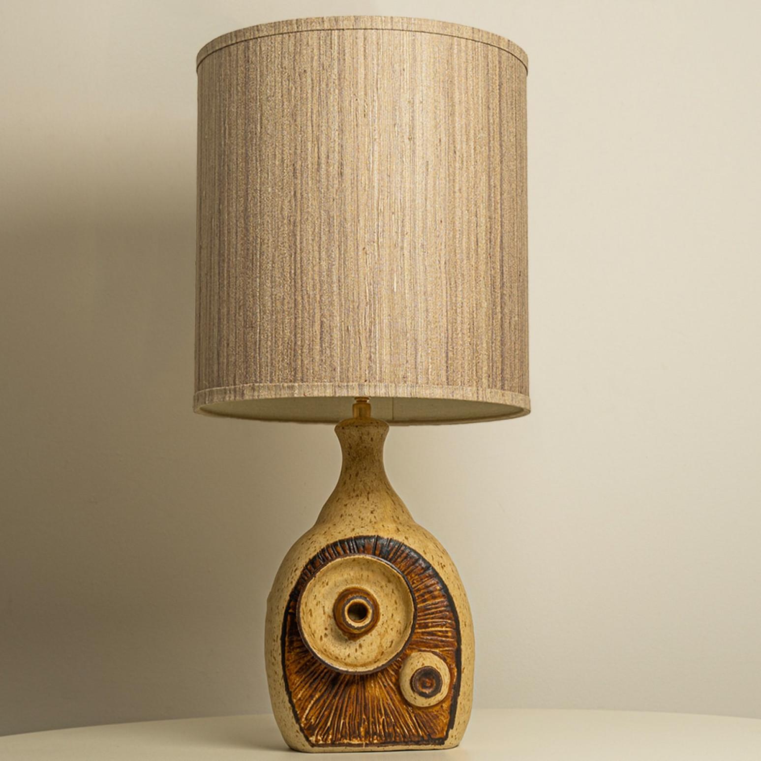 Mid-20th Century Ceramic Table Lamp with Custom Silk Lampshade by Rene Houben For Sale