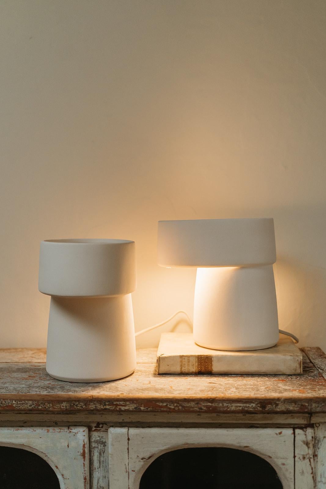 love the design of these ceramic table lamps ... 