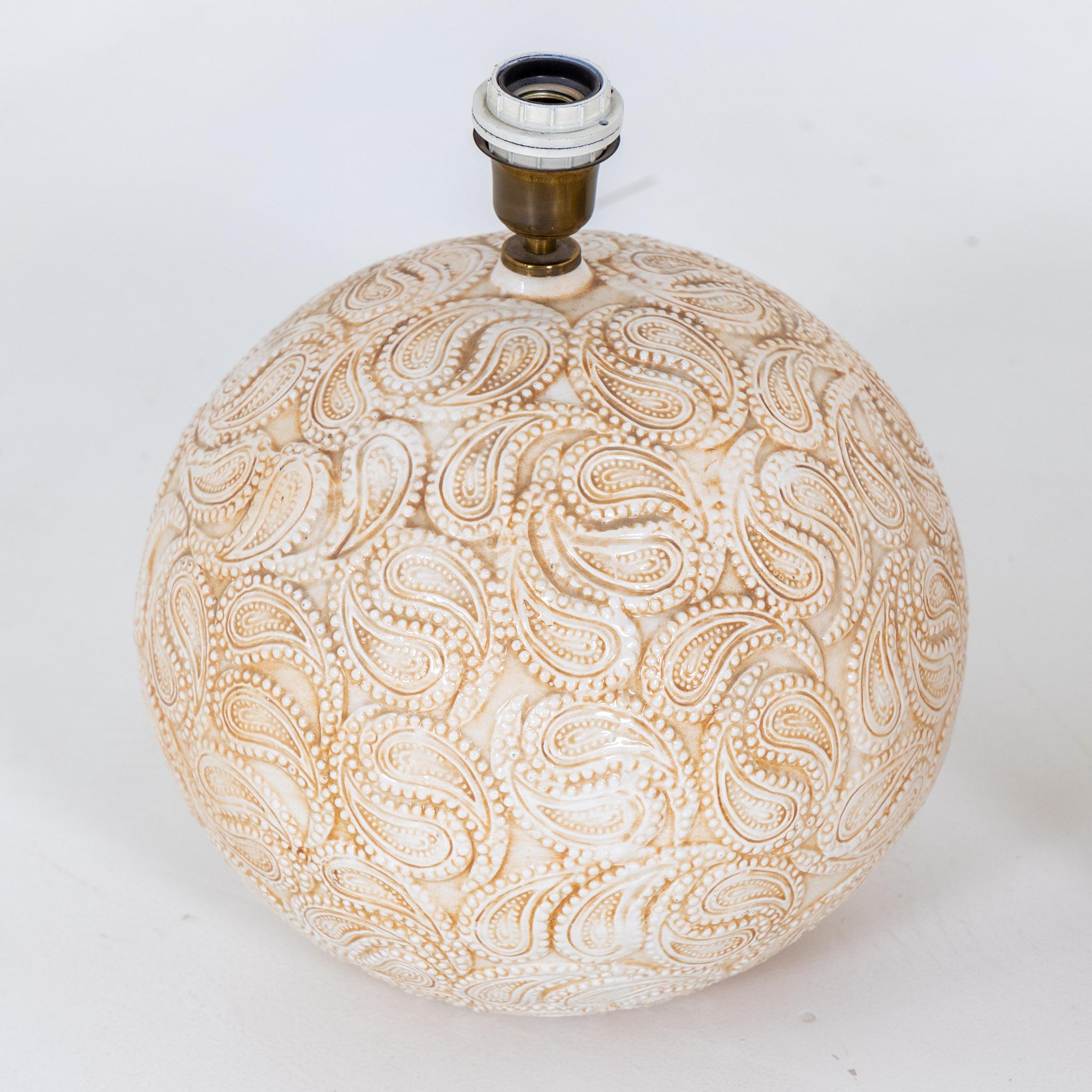 Keramik-Tischlampen, 20. Jahrhundert im Angebot 1