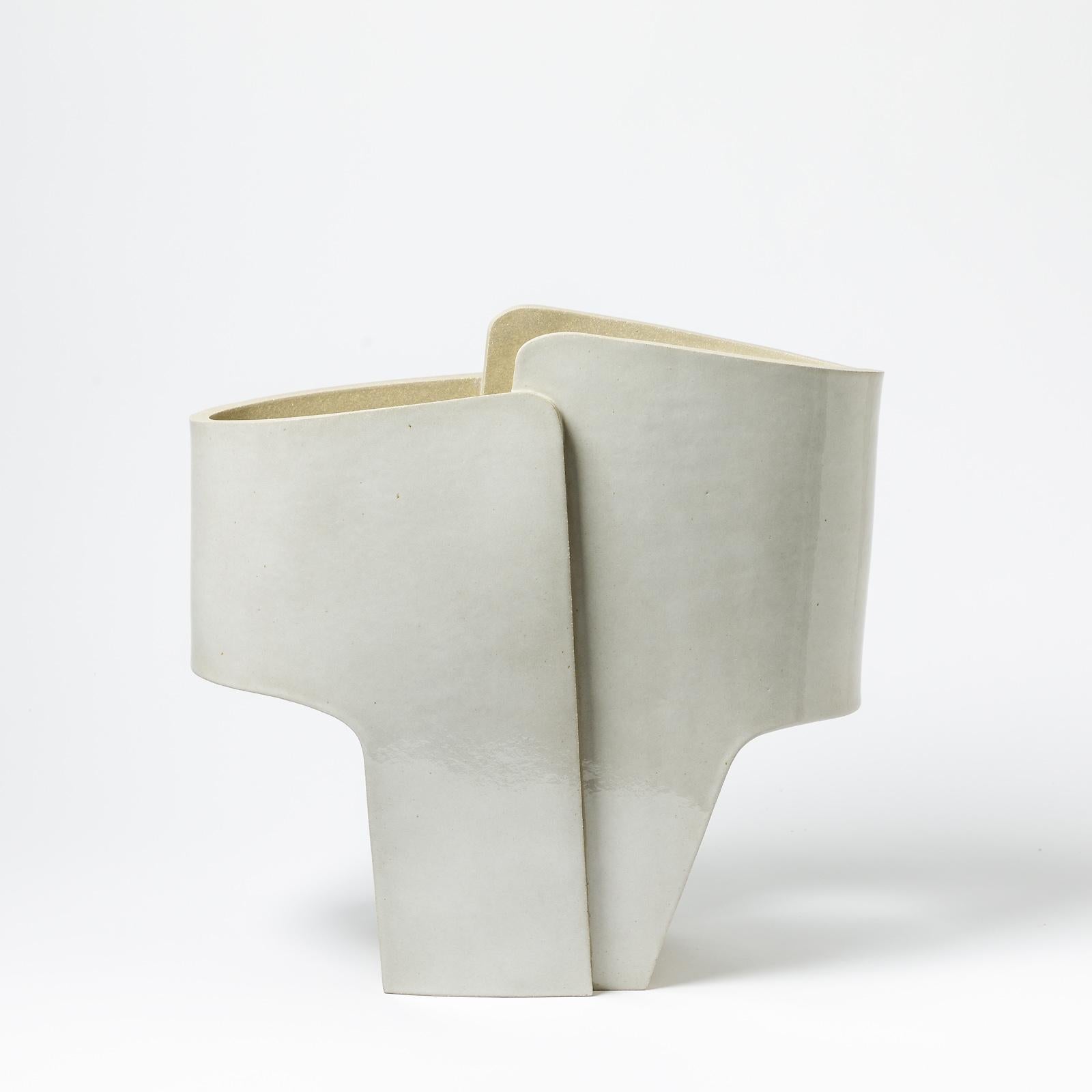 Ceramic Table lamp with white glaze decoration by Denis Castaing, 2022 In New Condition For Sale In Saint-Ouen, FR