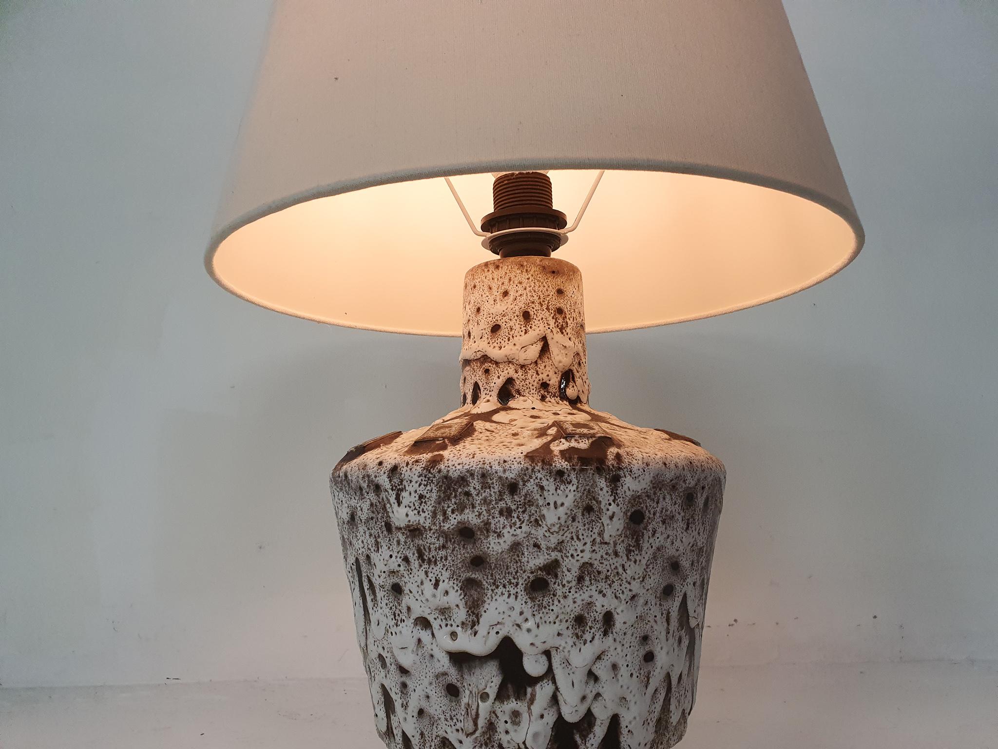 Ceramic Table Light Attrb West-Germany, 1960's In Good Condition For Sale In Amsterdam, NL