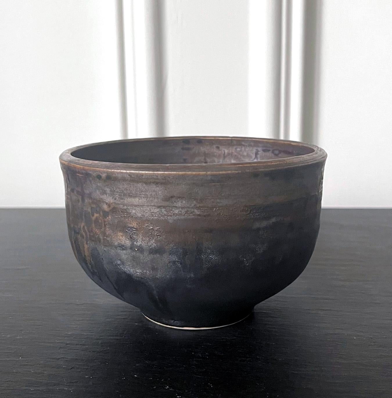 Ceramic Tea Bowl with Black Iridescent Glaze by Toshiko Takaezu In Good Condition In Atlanta, GA