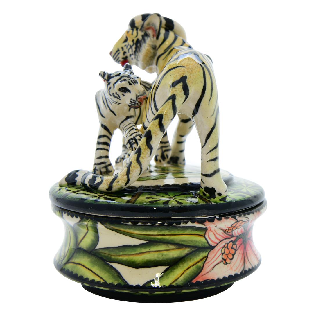 Ceramic  Tiger And Cub Jewelry Box  , hand made in South Africa In Excellent Condition In North Miami, FL