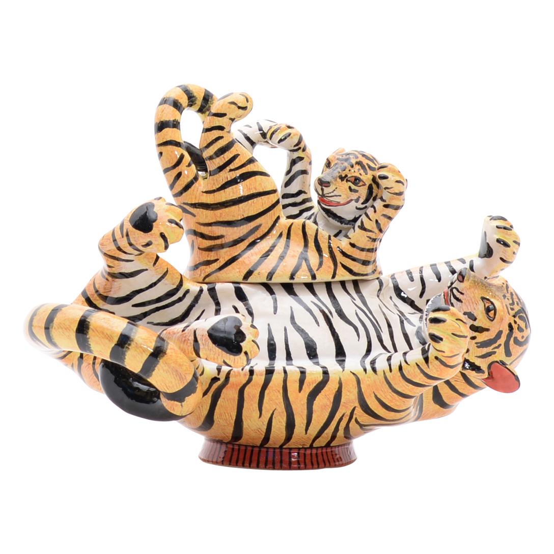 Ceramic Tiger Jewelry Box  , hand made in South Africa In Excellent Condition For Sale In North Miami, FL
