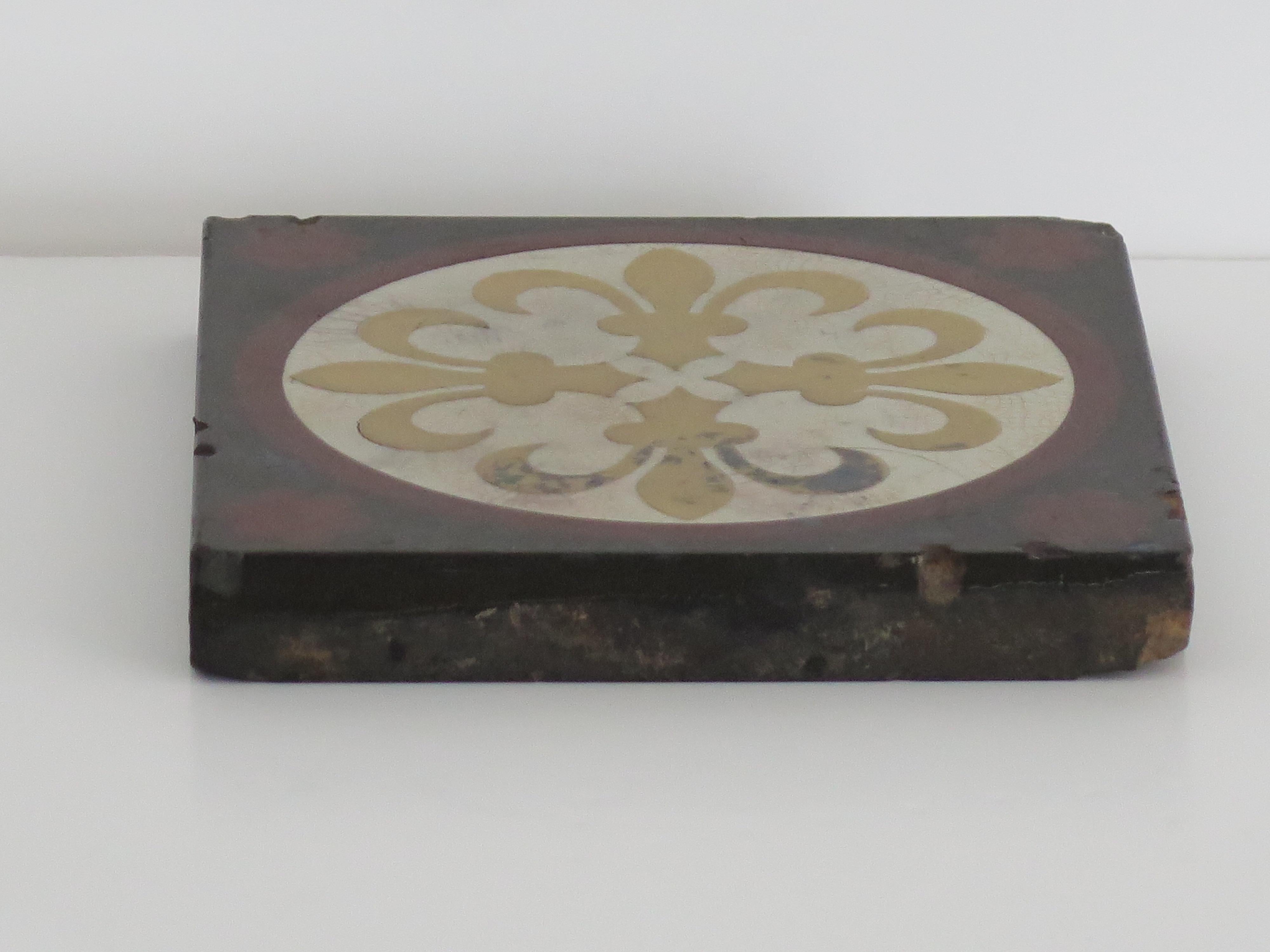 Ceramic Tile by William Godwin in Fleur-de-lis pattern, English 19th Century For Sale 7