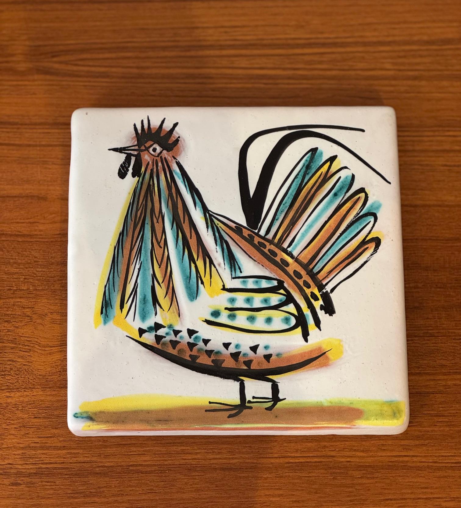 Piastrella in ceramica con uccello firmata da Roger Capron, Vallauris Francia 1956 In condizioni buone in vendita a Paris, FR