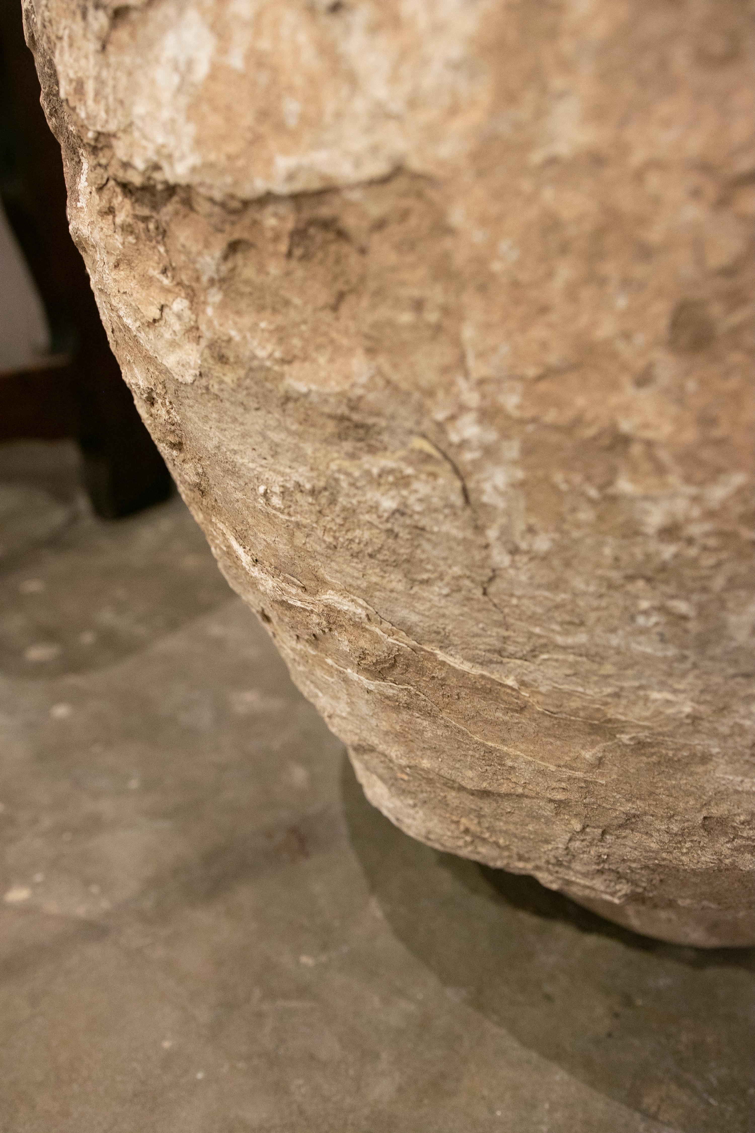 Ceramic Tinaja Covered with Various Layers of Lime 5