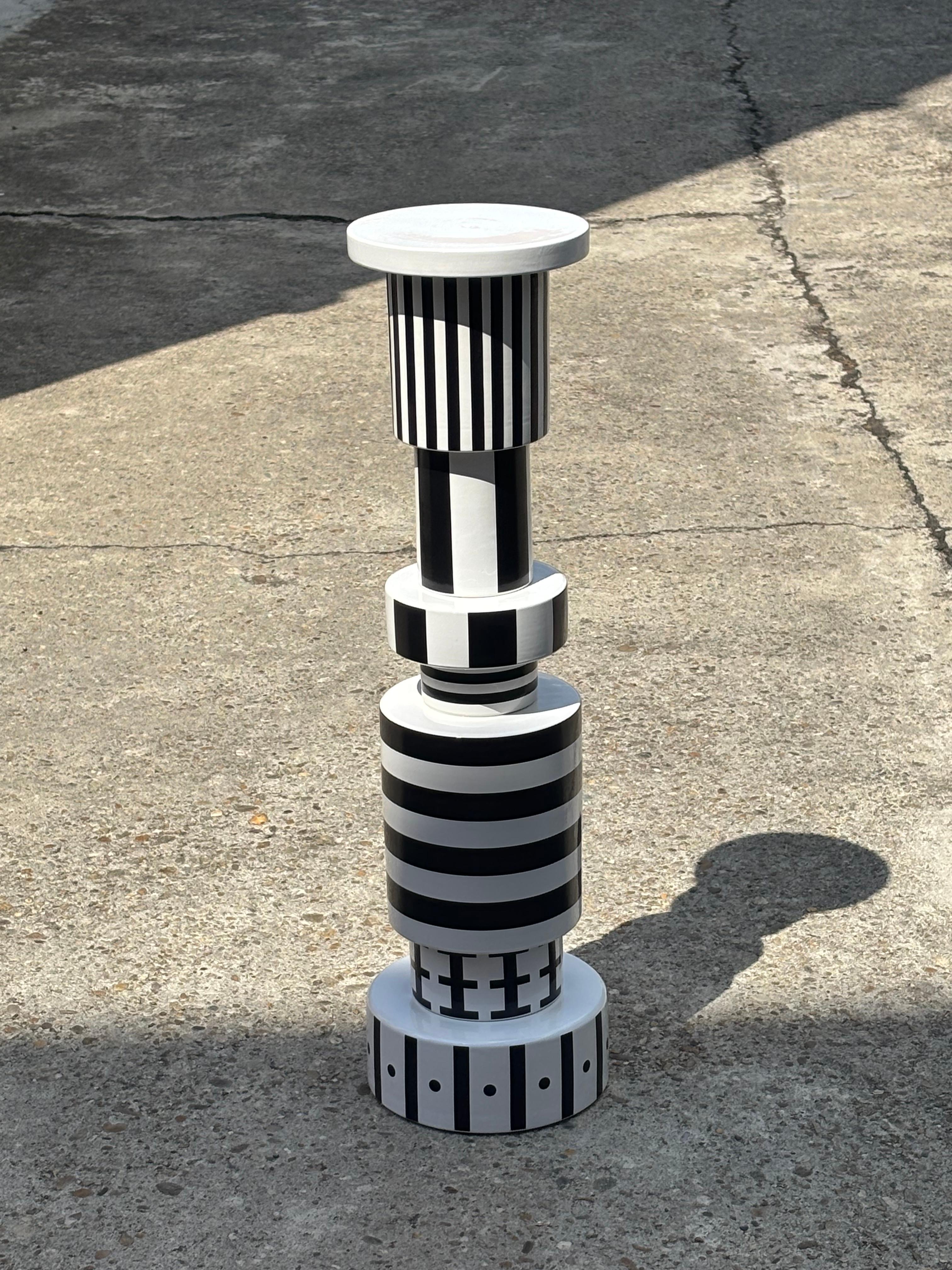 Ceramica Totem in ceramica Model B di Alessandro Guerriero per Superego Editions in vendita