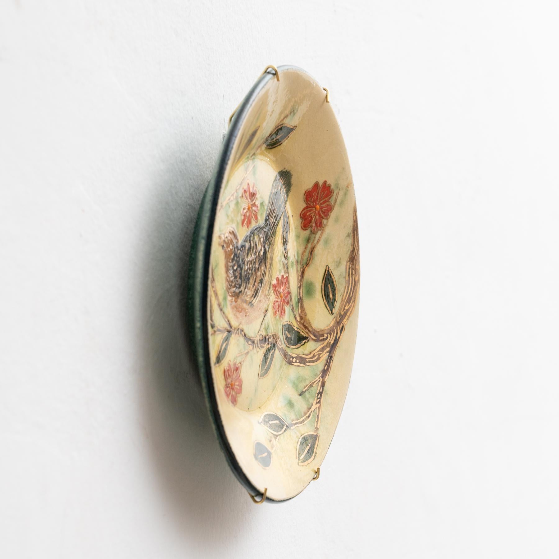 Plato de cerámica tradicional pintado a mano por el artista catalán Díaz COSTA, hacia 1960 en venta 4