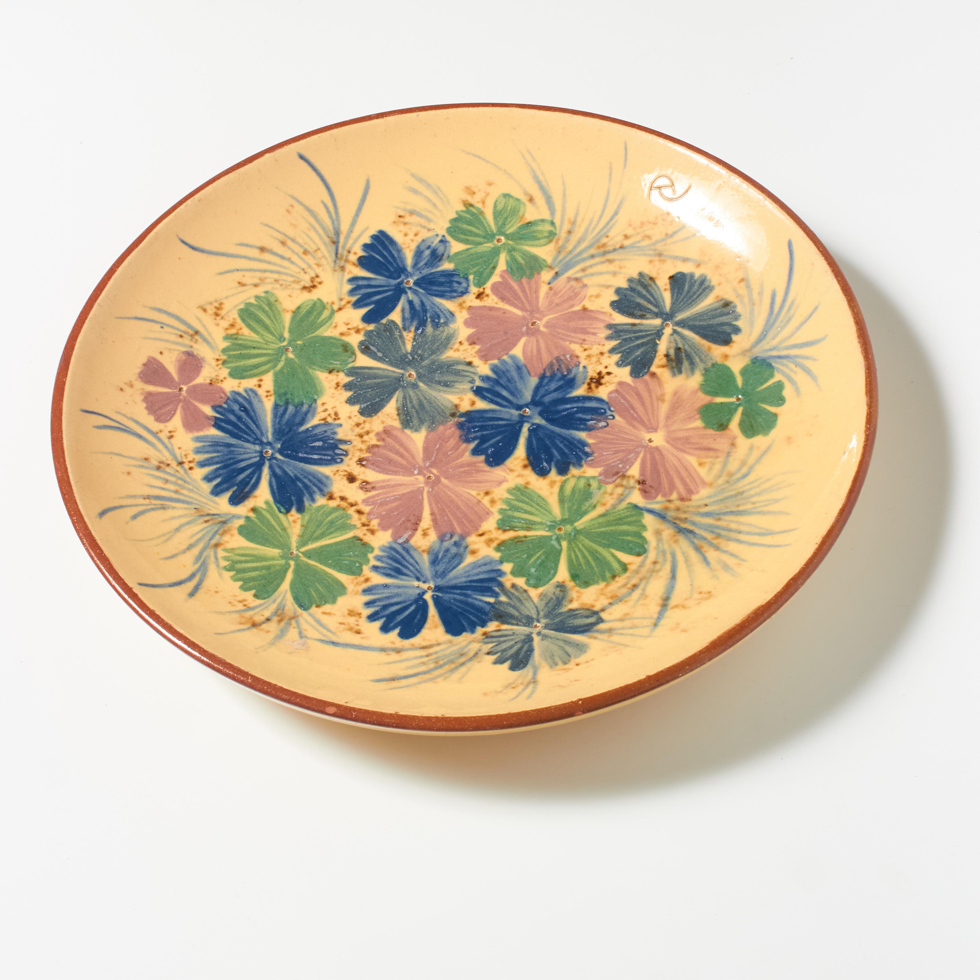 Mid-Century Modern Ceramic Traditional Hand Painted Plate by Catalan Artist Diaz Costa, circa 1960 For Sale