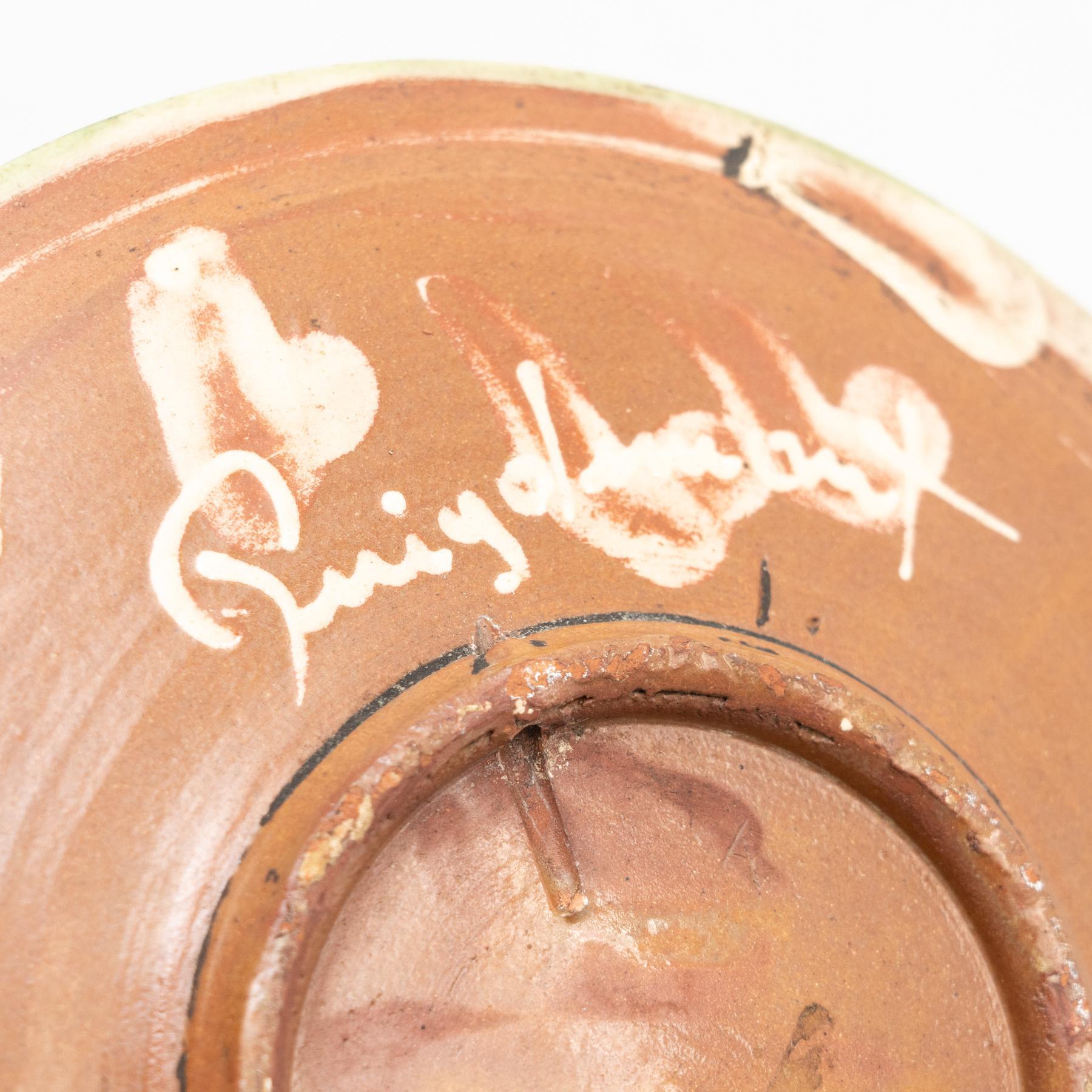 Plato de cerámica tradicional pintado a mano por el artista catalán Puigdemont, hacia 1960 en venta 8