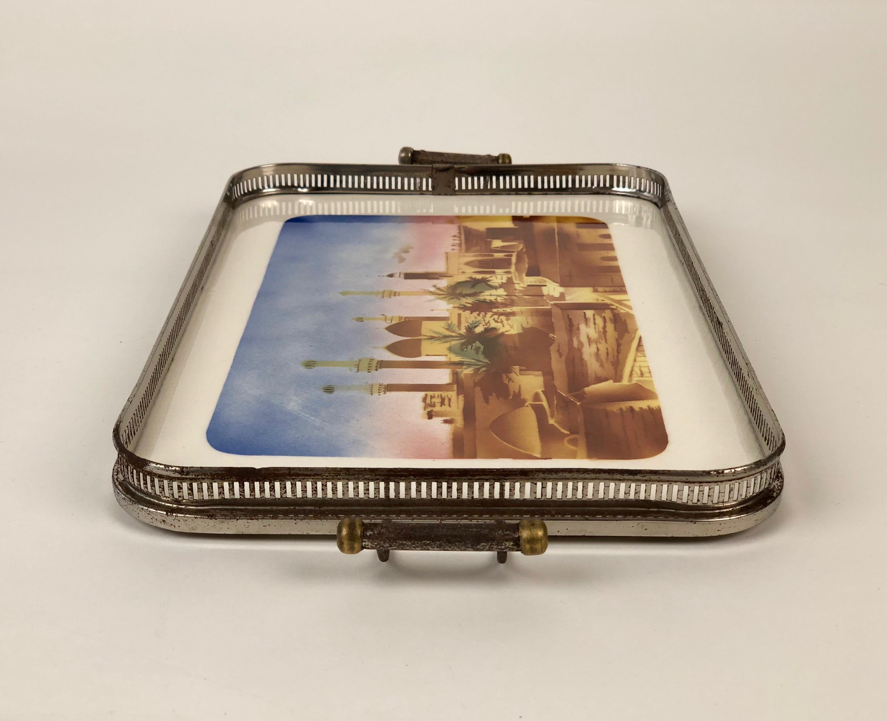 Ceramic Tray with Metall Montage and Oriental Motiv from the 1920s In Good Condition For Sale In Vienna, Austria