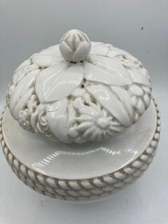 Ceramic urn designed by Louis Sue et André Mare