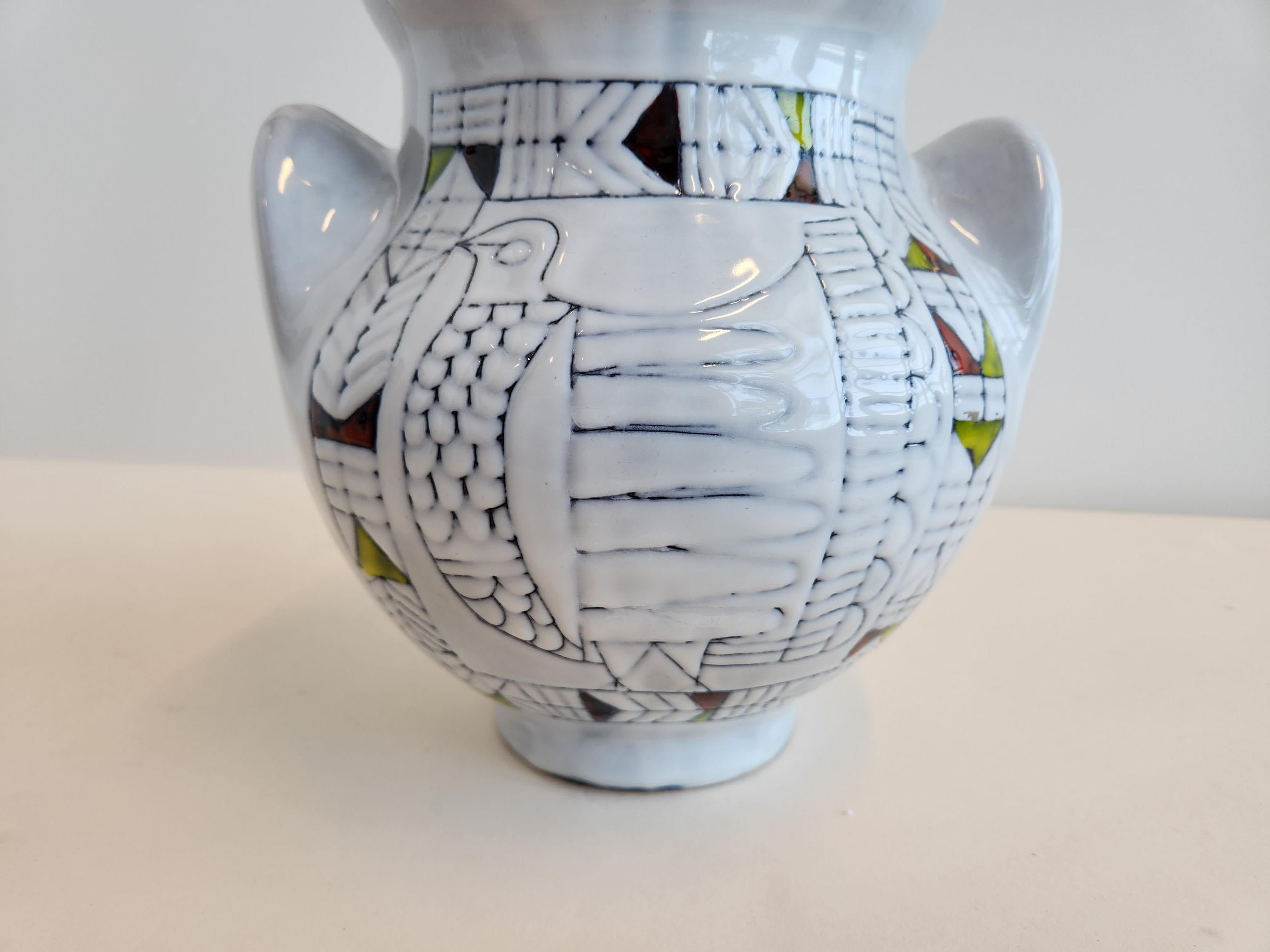 Mid-Century Modern Urne/vase en céramique avec colombe Roger Capron en vente