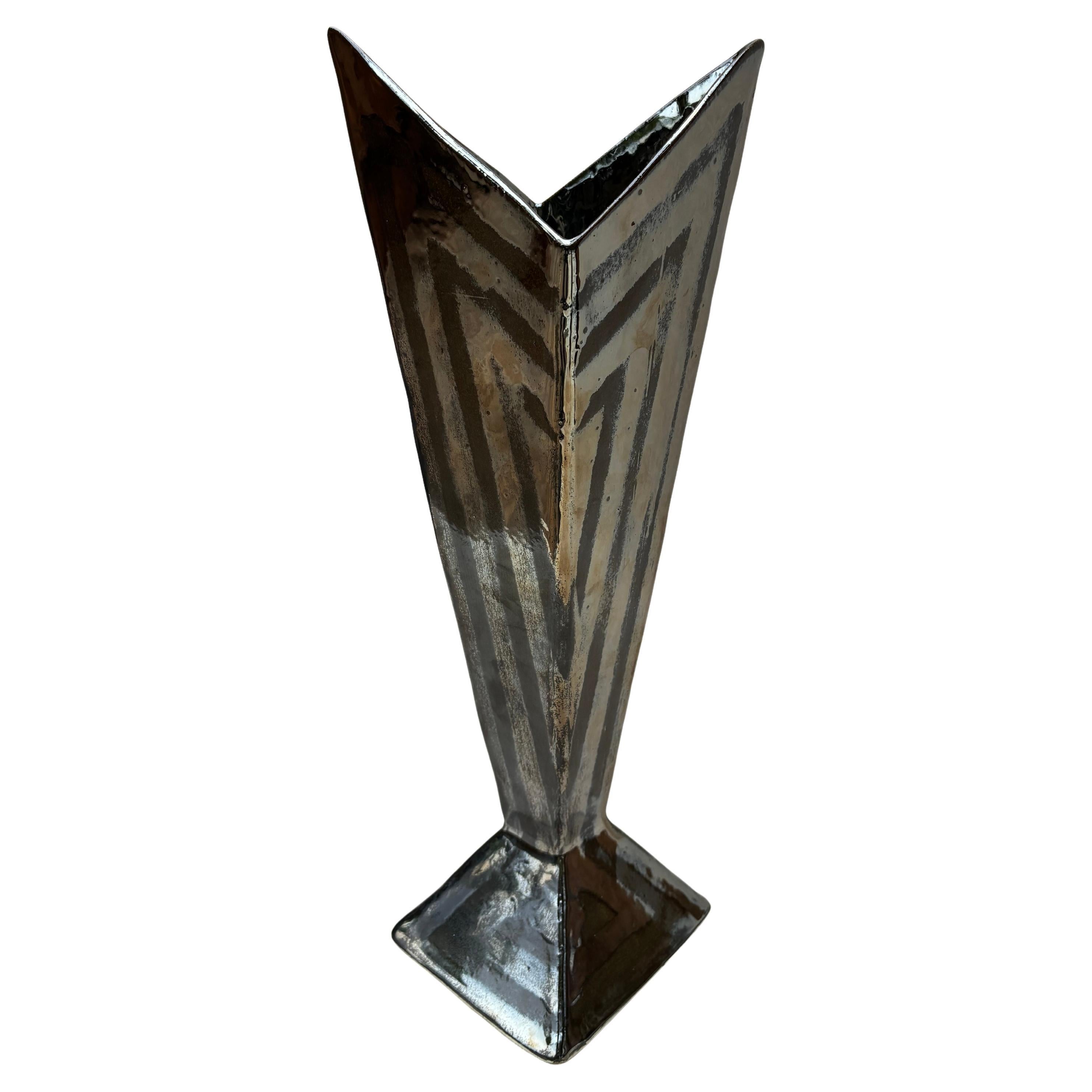 Vase en céramique V à glaçure palladium d'Alexey Krupinin en vente
