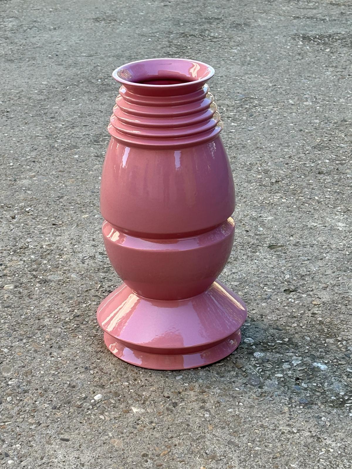 Moderno Vaso in ceramica modello Bkk di Sergio Asti per Superego Editions in vendita