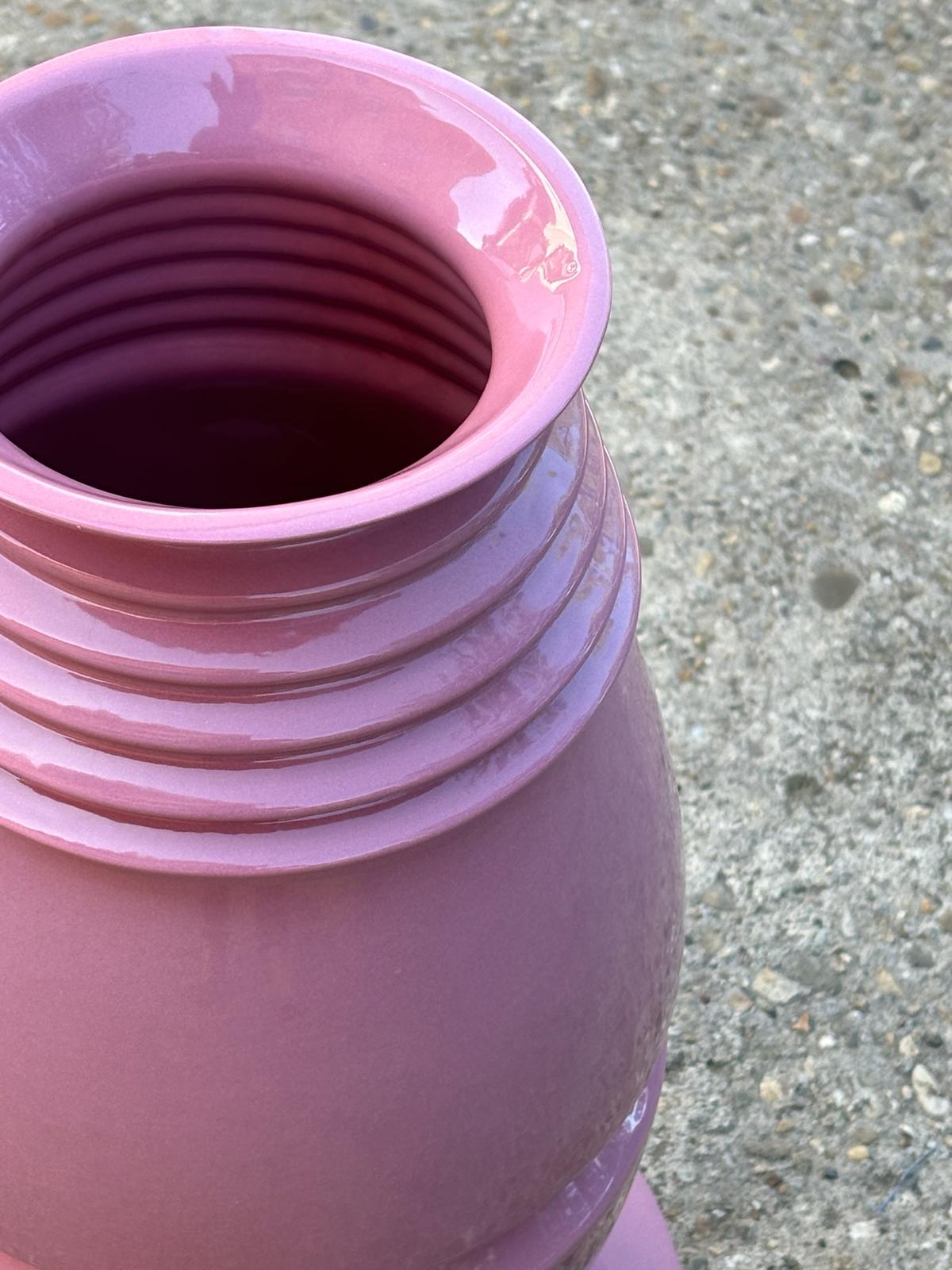 Vaso in ceramica modello Bkk di Sergio Asti per Superego Editions In condizioni ottime in vendita a Milan, Italy