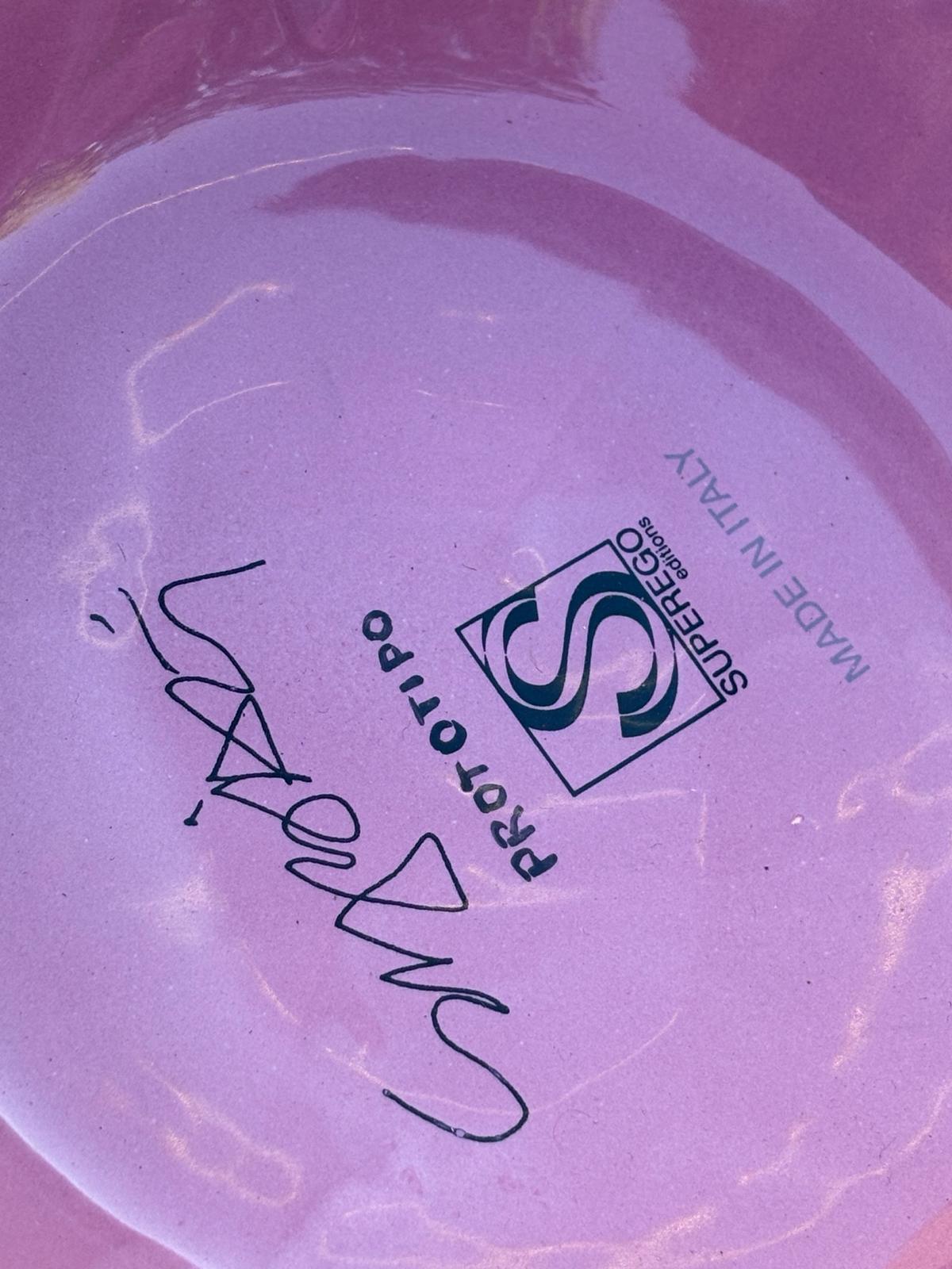 XXI secolo e contemporaneo Vaso in ceramica modello Bkk di Sergio Asti per Superego Editions in vendita