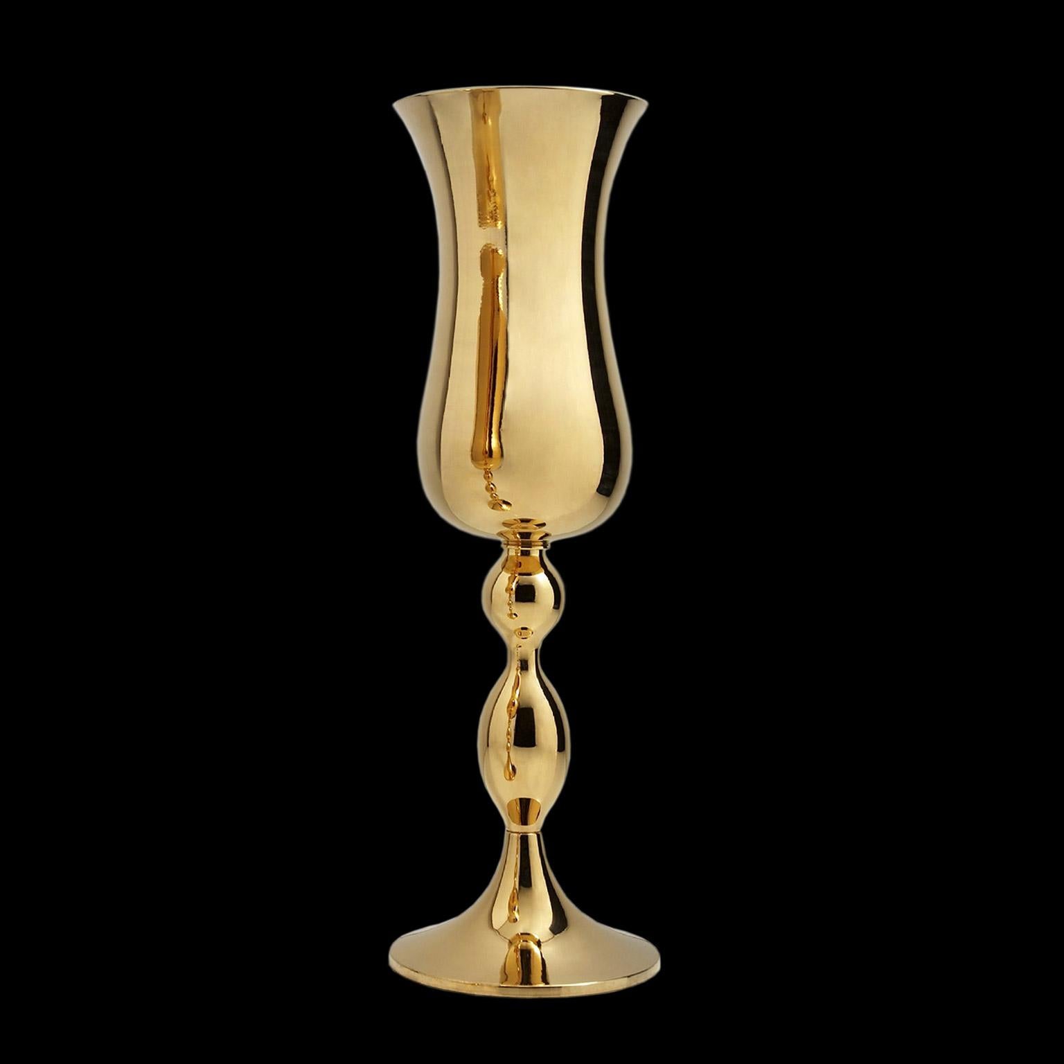 Ceramic vase BOB 
cod. CP005
handcrafted in 24-karat gold outside
and white glazed inside

measurers: 
Height 107.0 cm.
diameter 30.0 cm.
