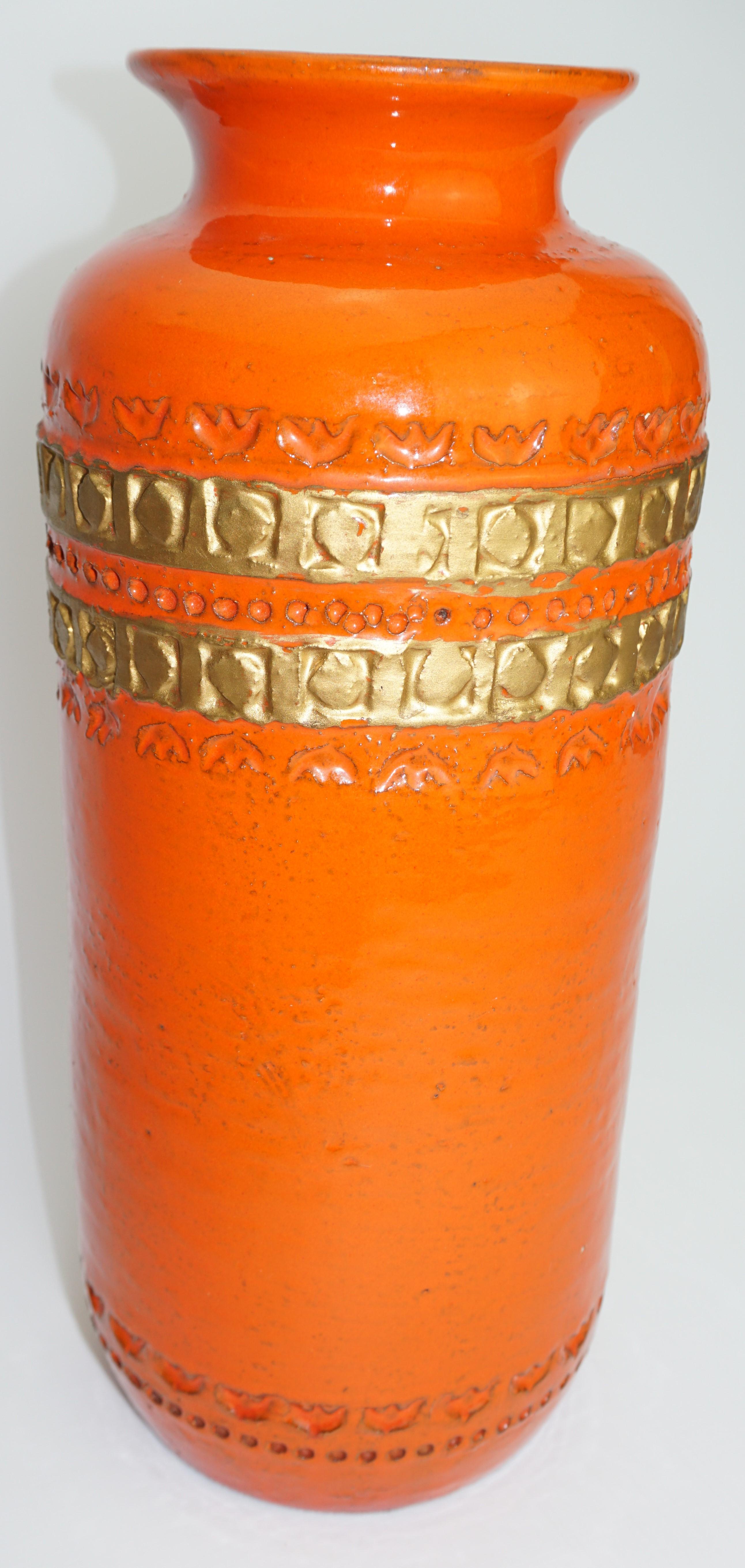 Mid-Century Modern Vase en céramique d'Aldo Londi Bitossi, bordure orange/or, milieu du siècle, Italie, C 1960 en vente