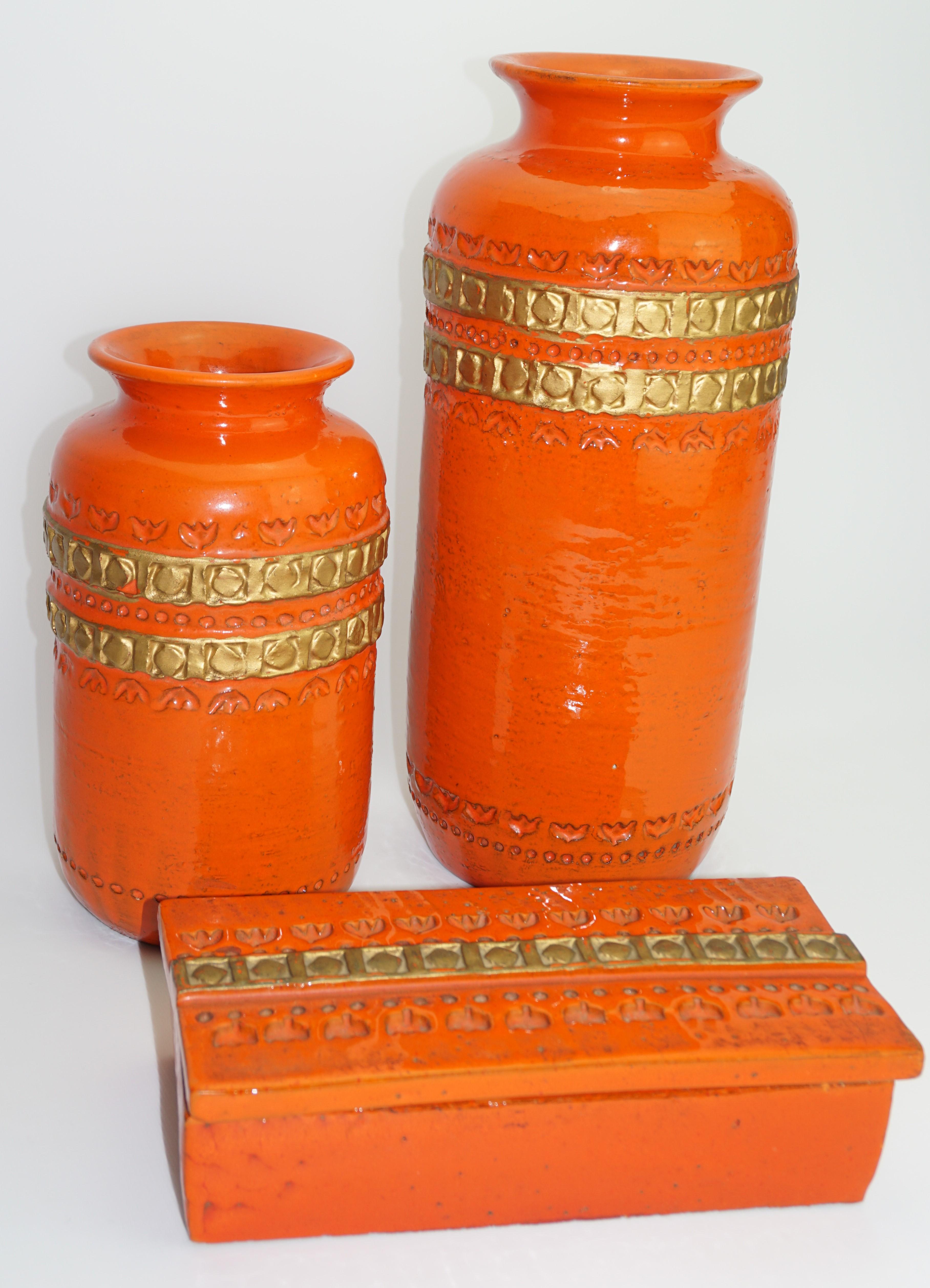 Mid-20th Century Ceramic Vase by Aldo Londi Bitossi, Orange with Gold Decoration, Italy, C 1960 For Sale