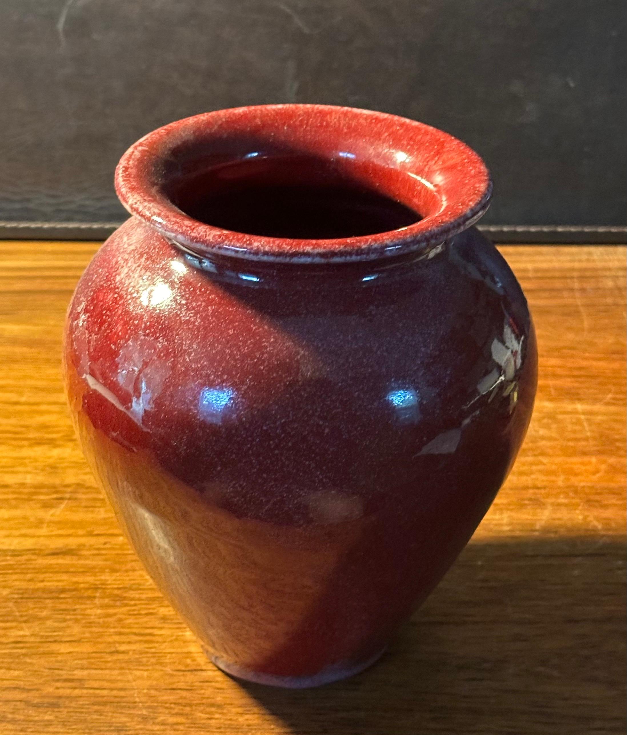 Ceramic Vase by Alex Long For Sale 1