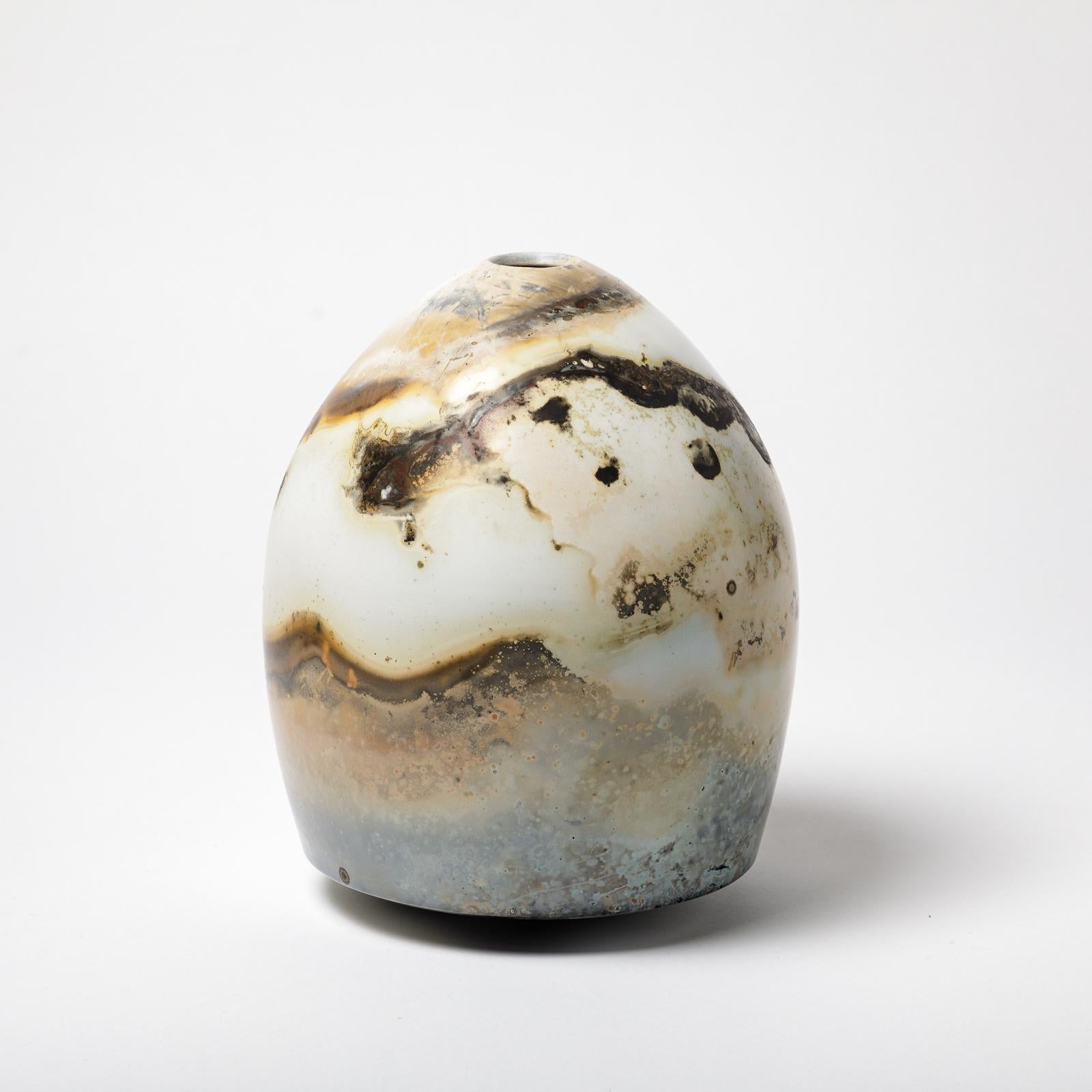 Ceramic Vase by Alistair Dahnieux, circa 2010 In Excellent Condition For Sale In Saint-Ouen, FR