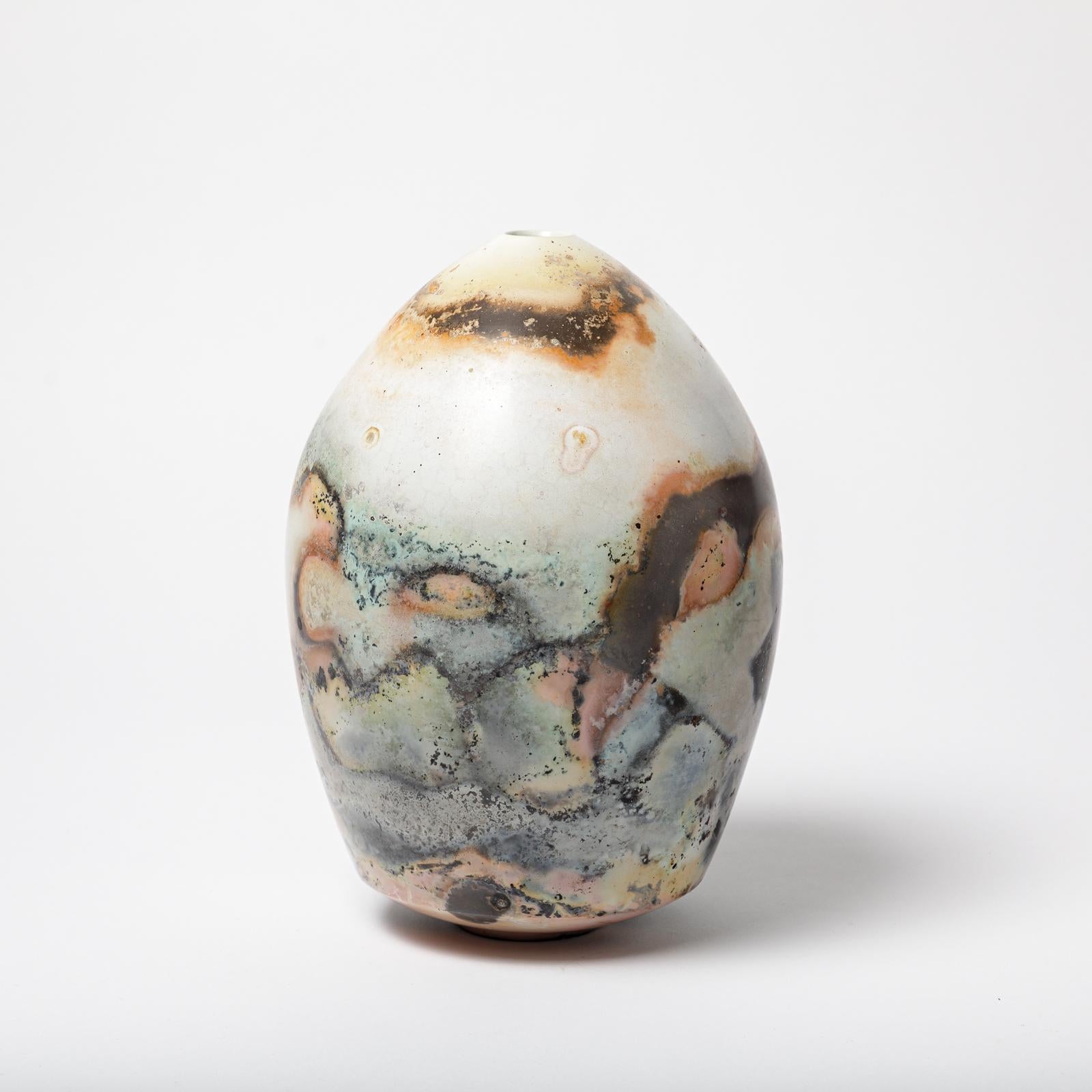 Ceramic Vase by Alistair Dahnieux, circa 2010 In Excellent Condition For Sale In Saint-Ouen, FR