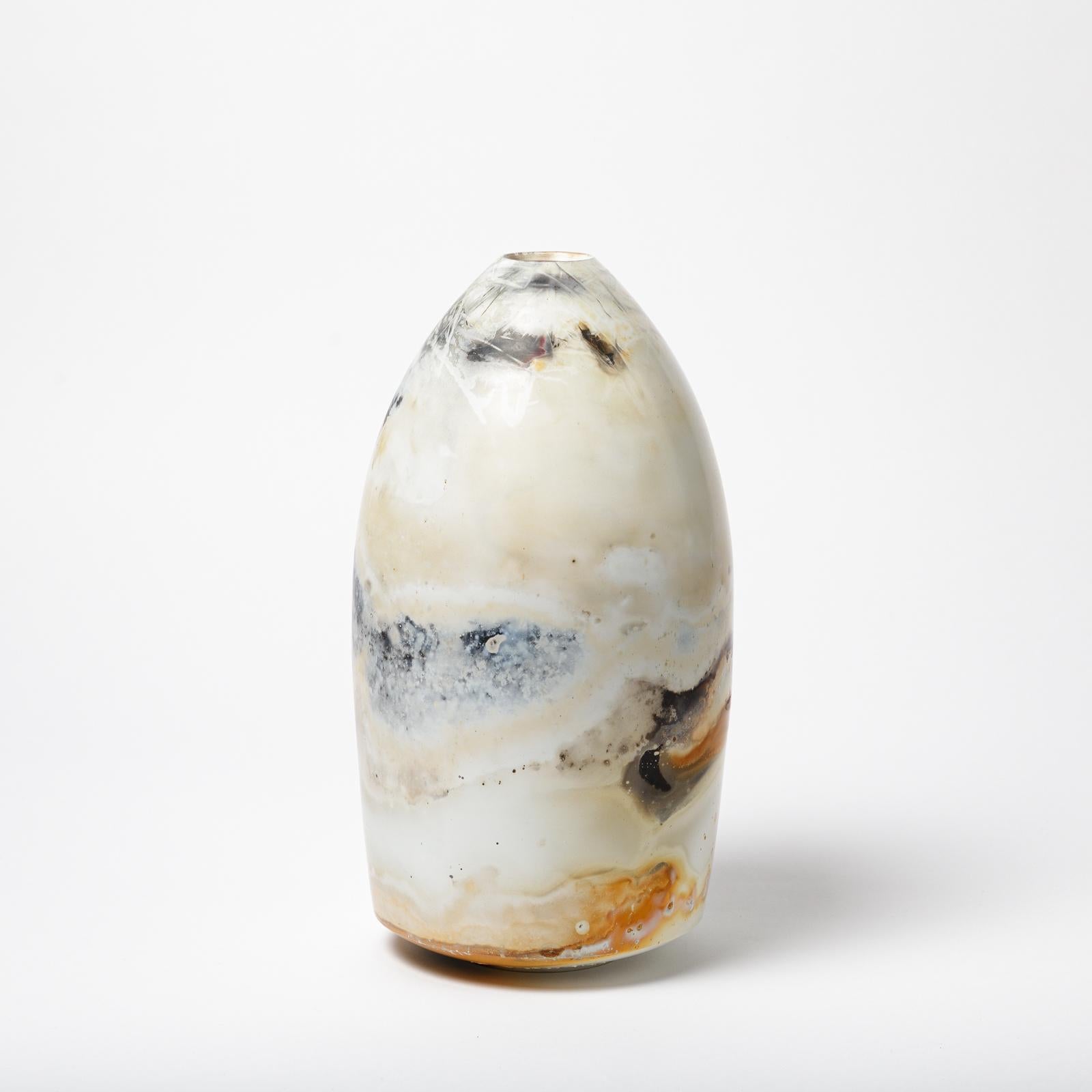 French Ceramic Vase by Alistair Dahnieux, circa 2011 For Sale