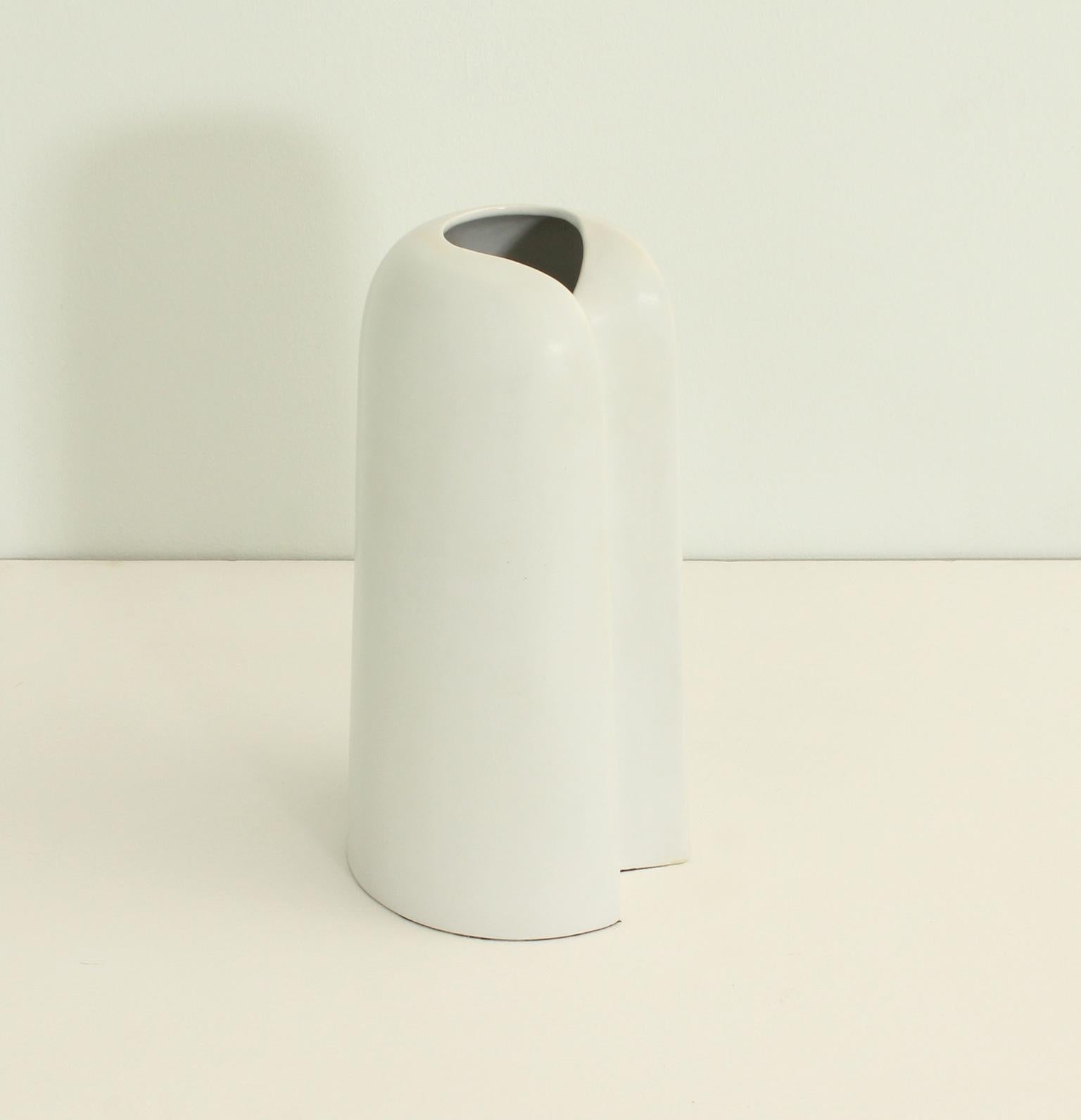 Modern Ceramic Vase by Ambrogio Pozzi, Italy, 1968 For Sale