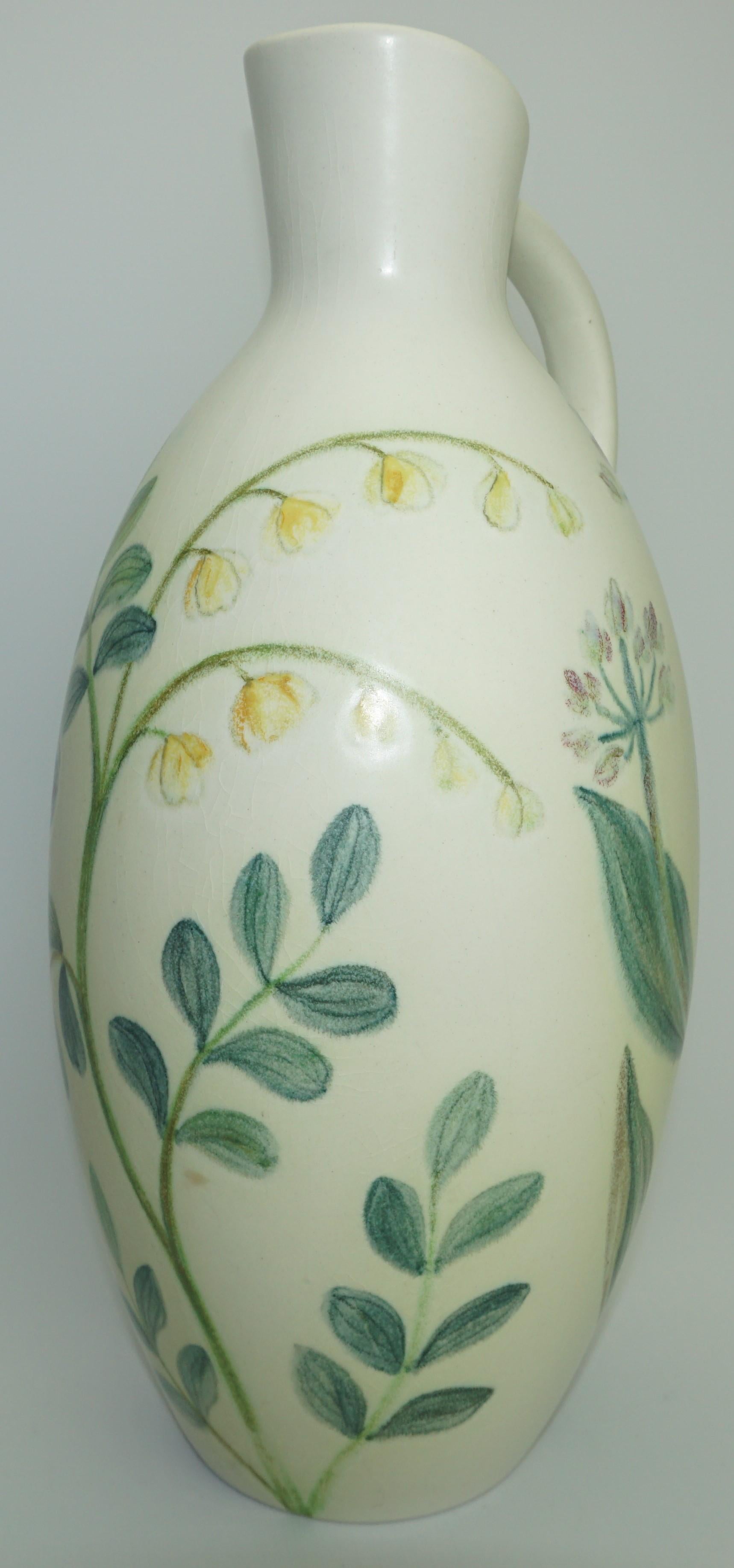 Decorative vase by Carl-Harry Stalhane, Sweden, circa 1950. Beautiful floral pattern. Very good condition.